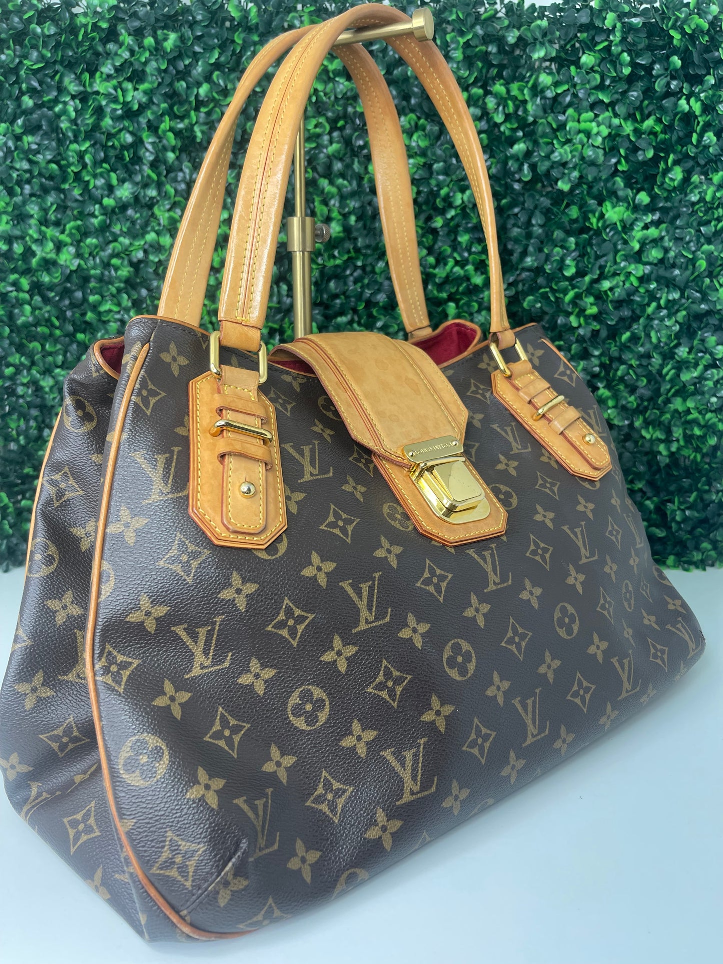 Deal 8: Preowned Louis Vuitton Monogram Griet