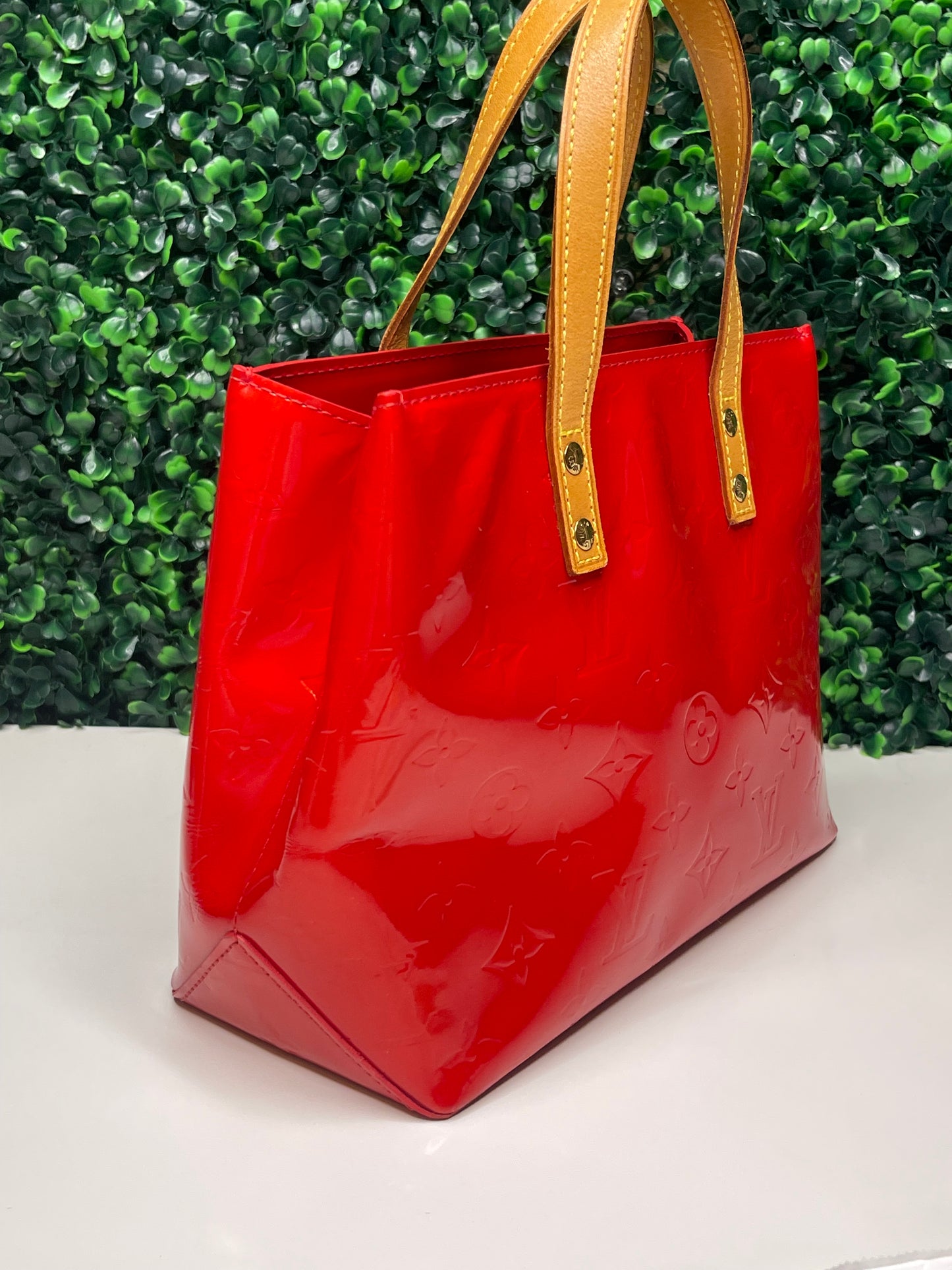 LV Vernis Reade PM Handbag