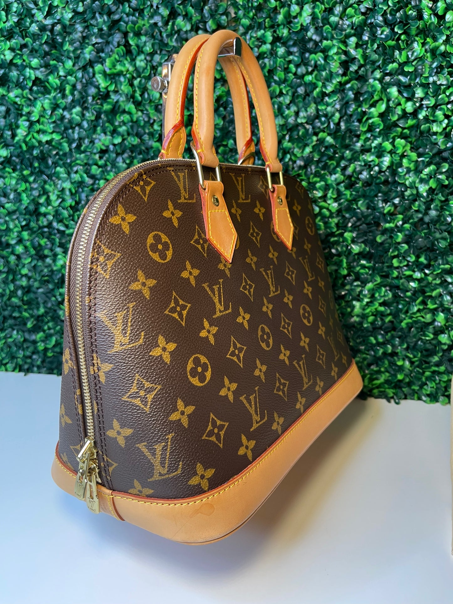 Louis Vuitton Monogram Alma PM