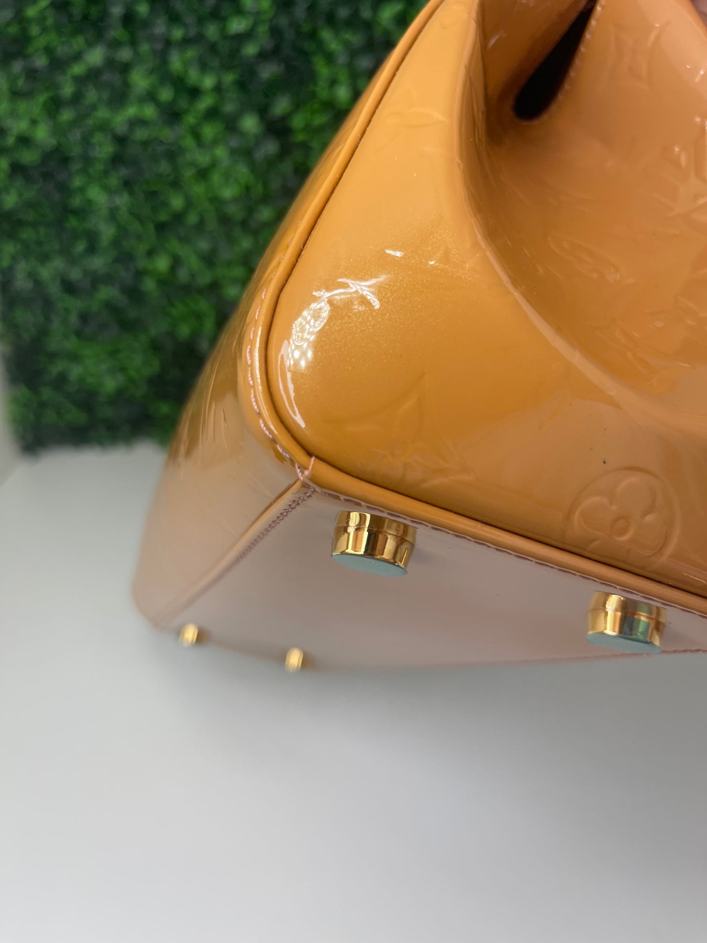 Preowned Louis Vuitton Monogram Vernis Brea MM 2-Way Handbag