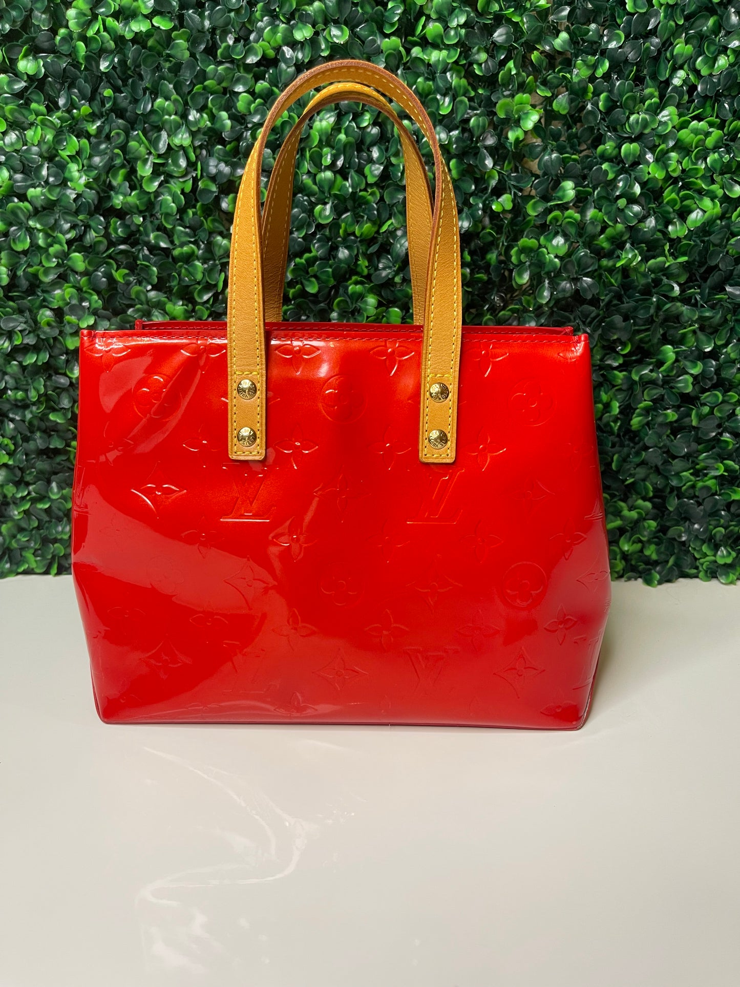 LV Vernis Reade PM Handbag