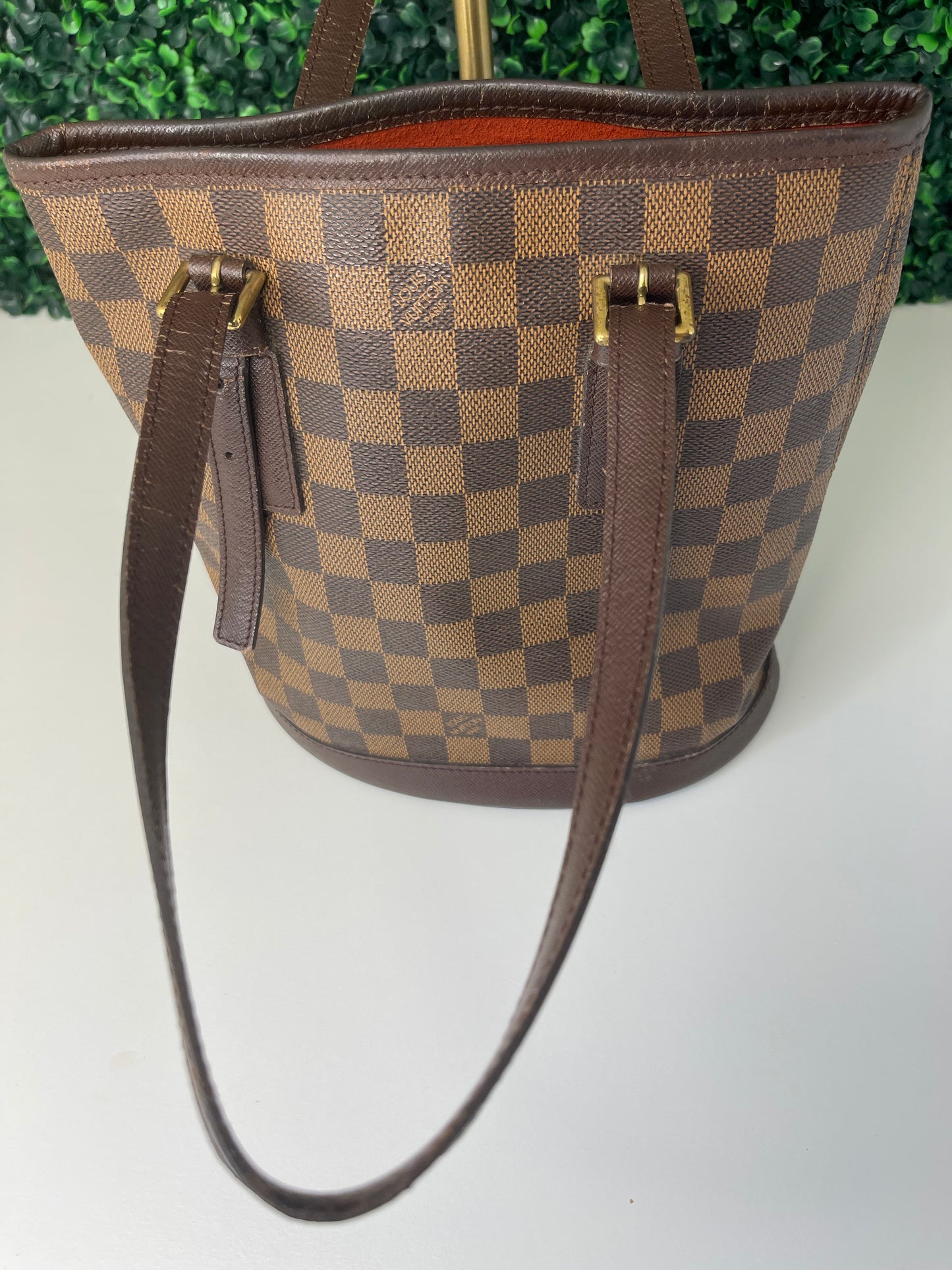 Louis Vuitton Marais Damier Ebene Bucket Bag
