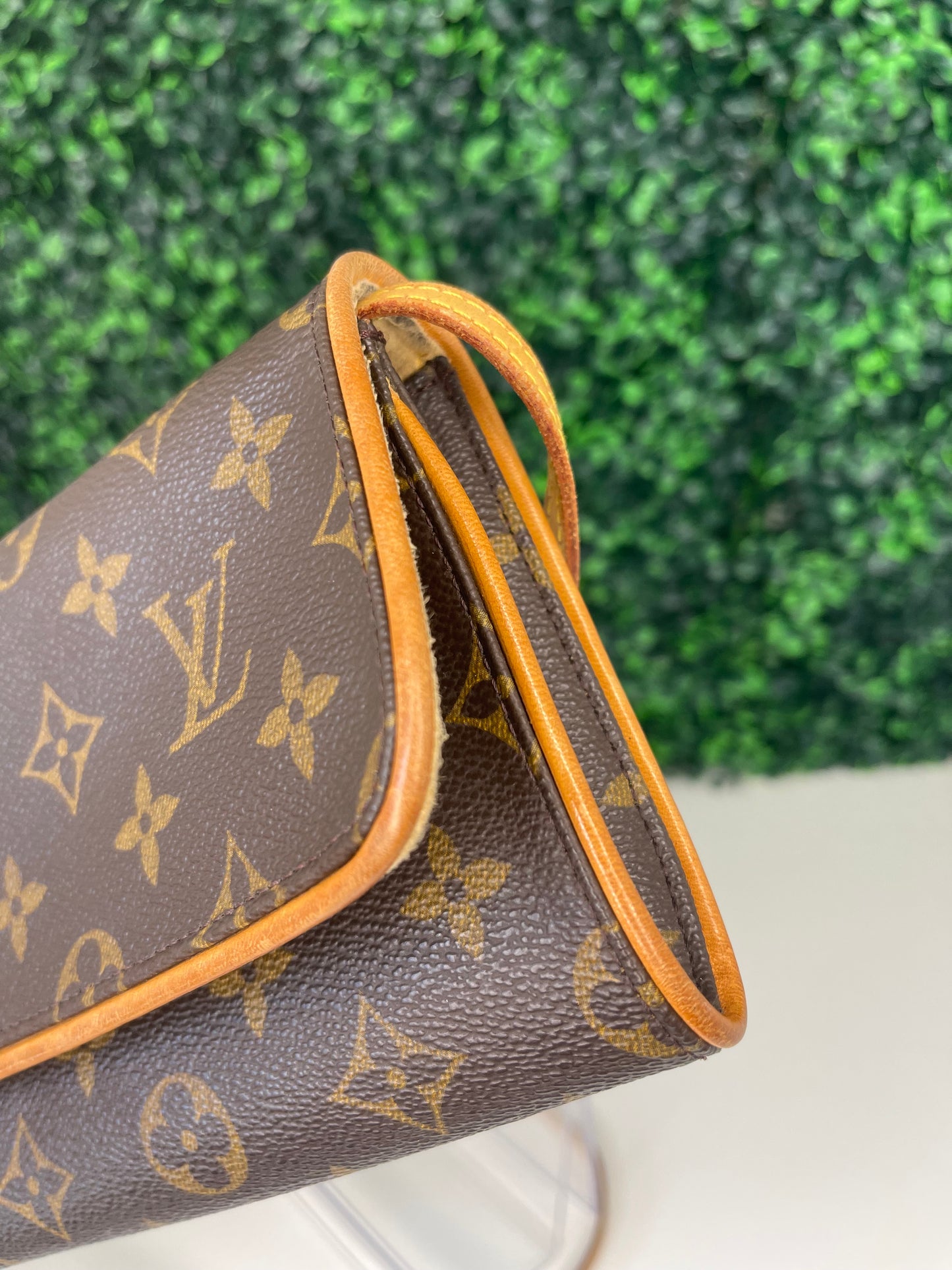 Preowned Louis Vuitton Monogram Twin Pochette GM Shoulder Bag