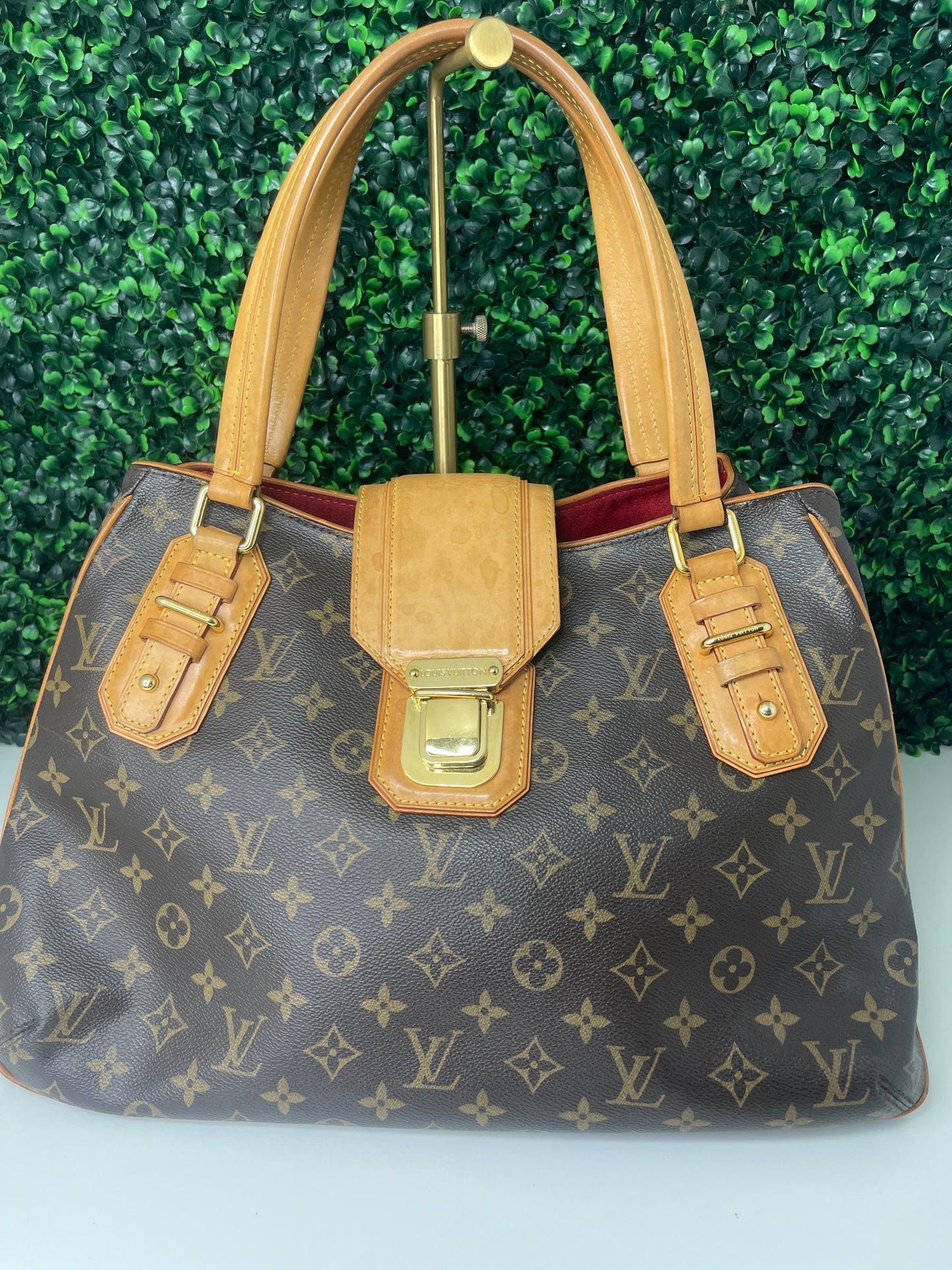 Deal 8: Preowned Louis Vuitton Monogram Griet