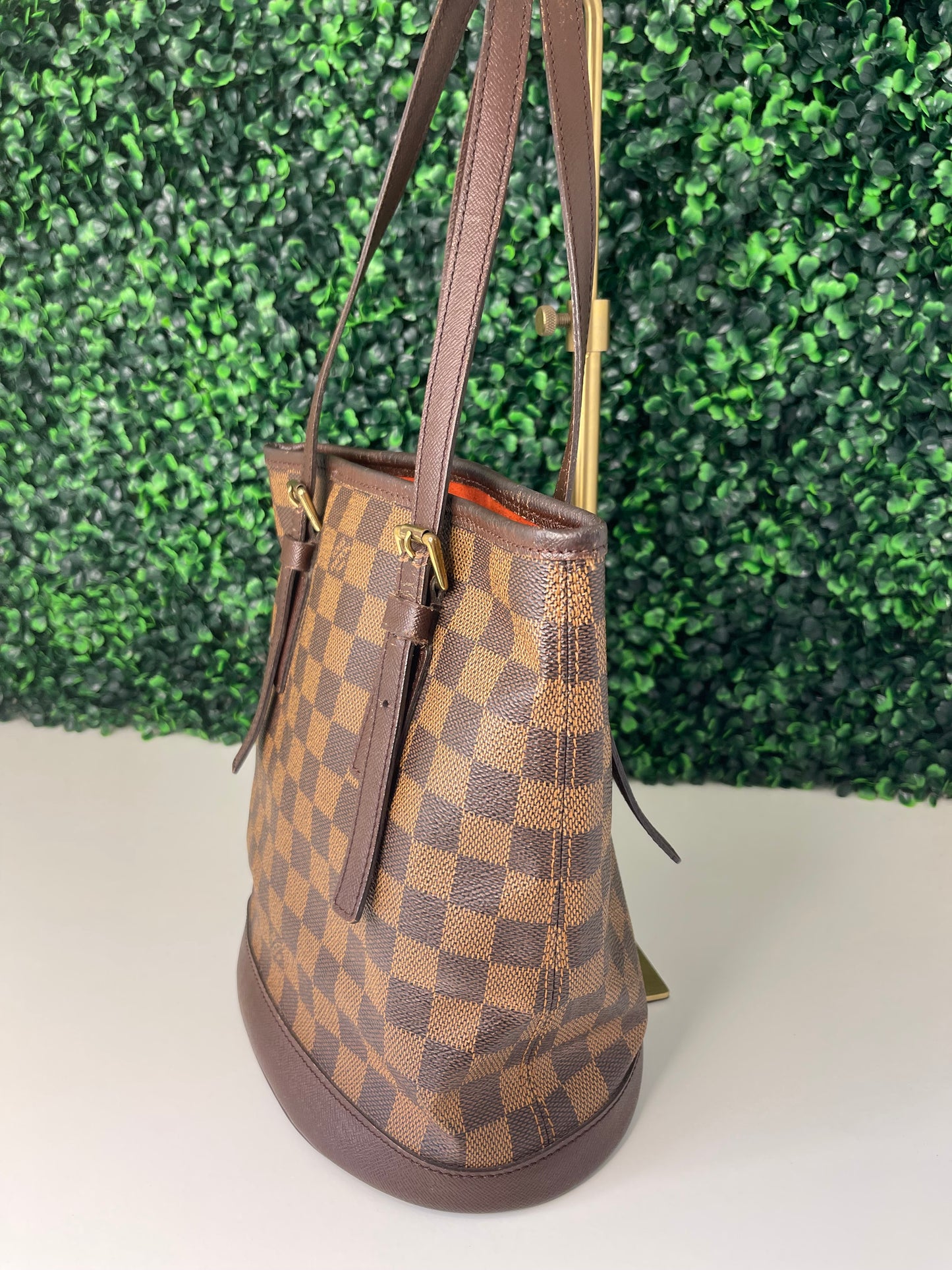 Louis Vuitton Marais Damier Ebene Bucket Bag