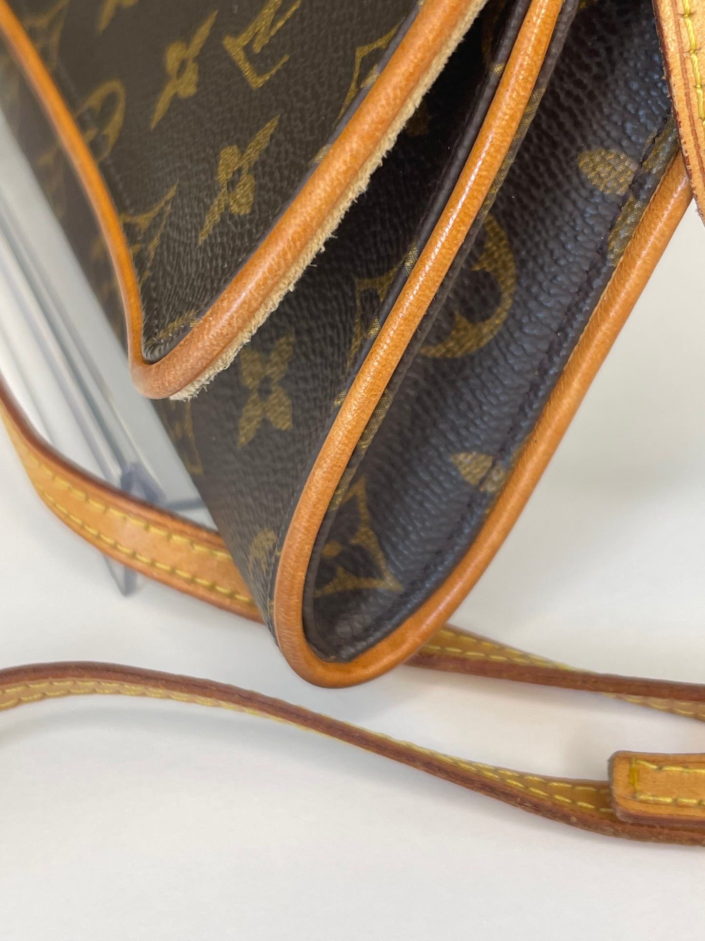 Preowned Louis Vuitton Monogram Twin Pochette GM Shoulder Bag