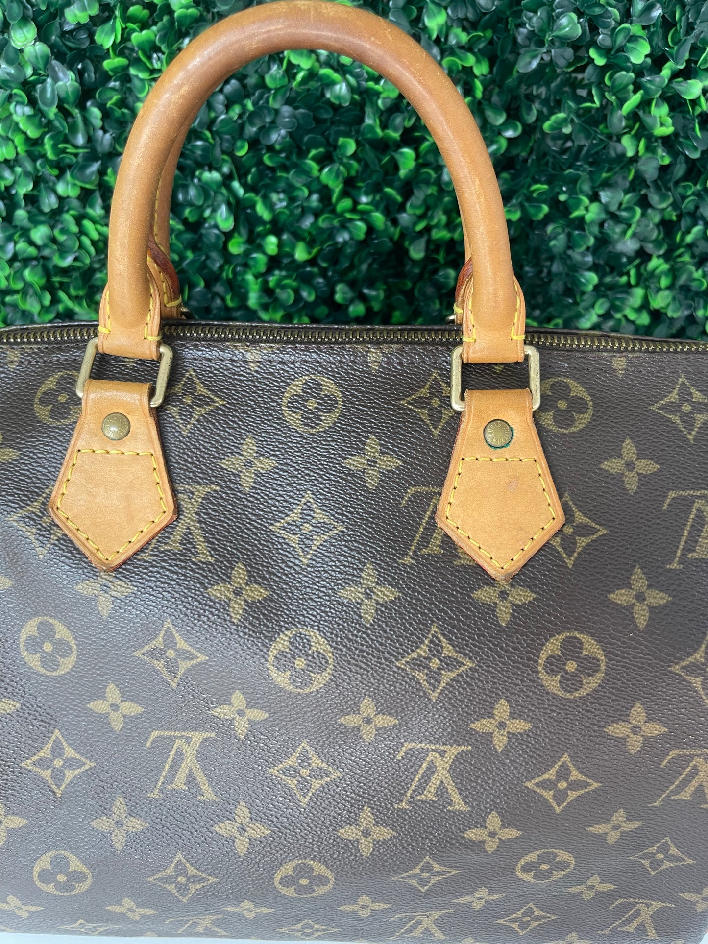 Deal 9: Preowned Louis Vuitton Monogram Speedy 30