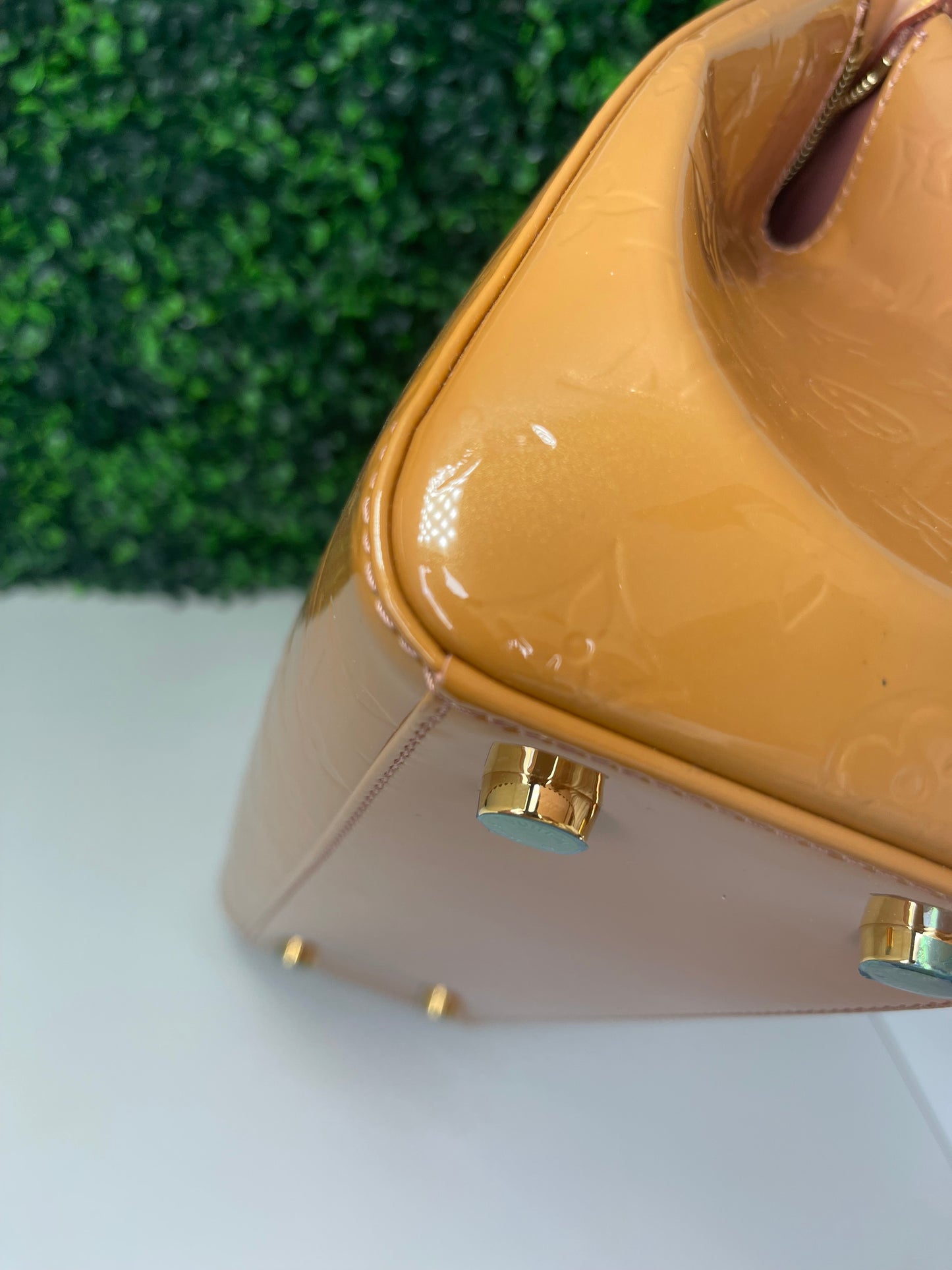 Preowned Louis Vuitton Monogram Vernis Brea MM 2-Way Handbag
