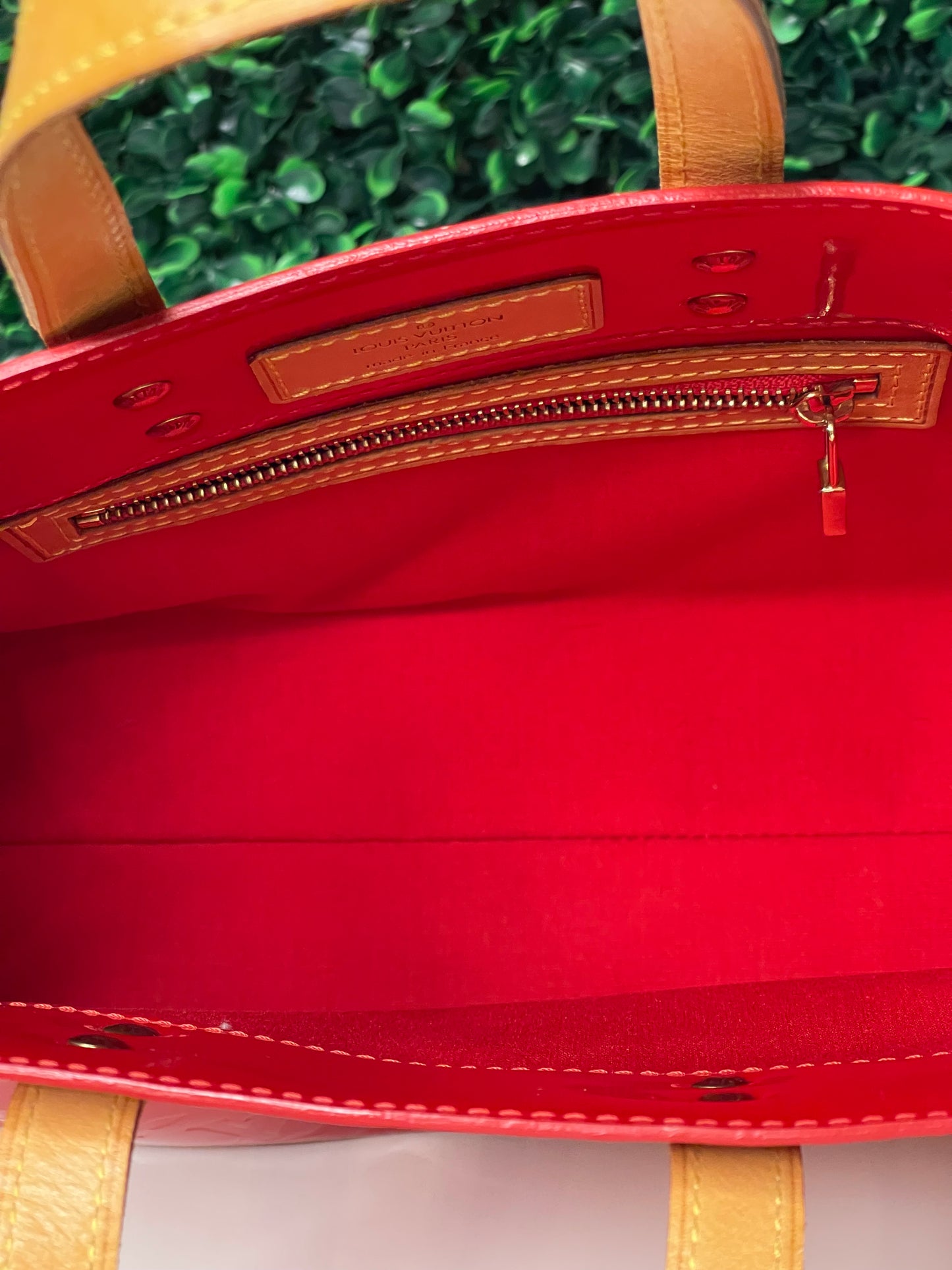 LV Vernis Reade PM Handbag