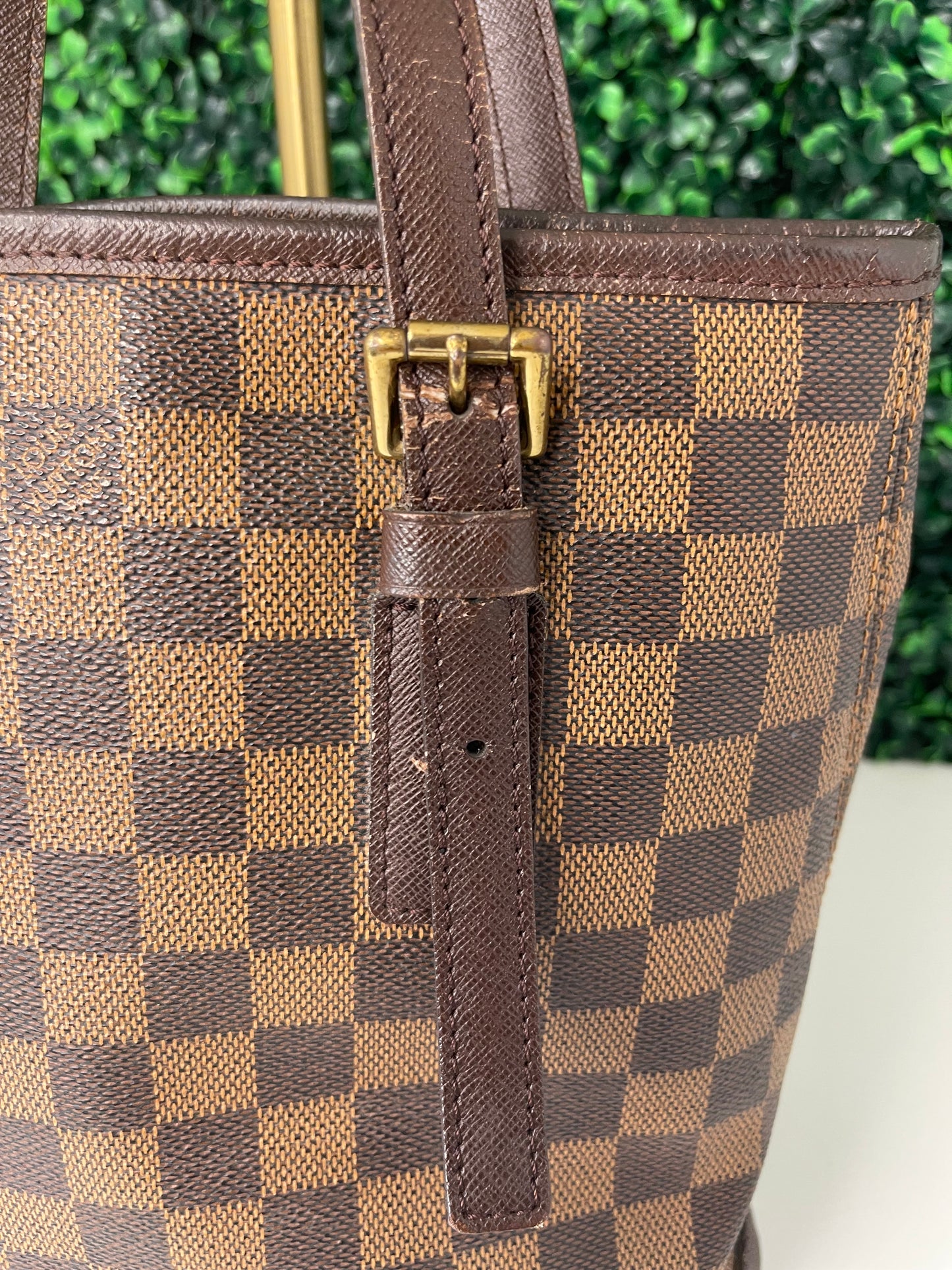 Louis Vuitton Marais Damier Ebene Bucket Bag