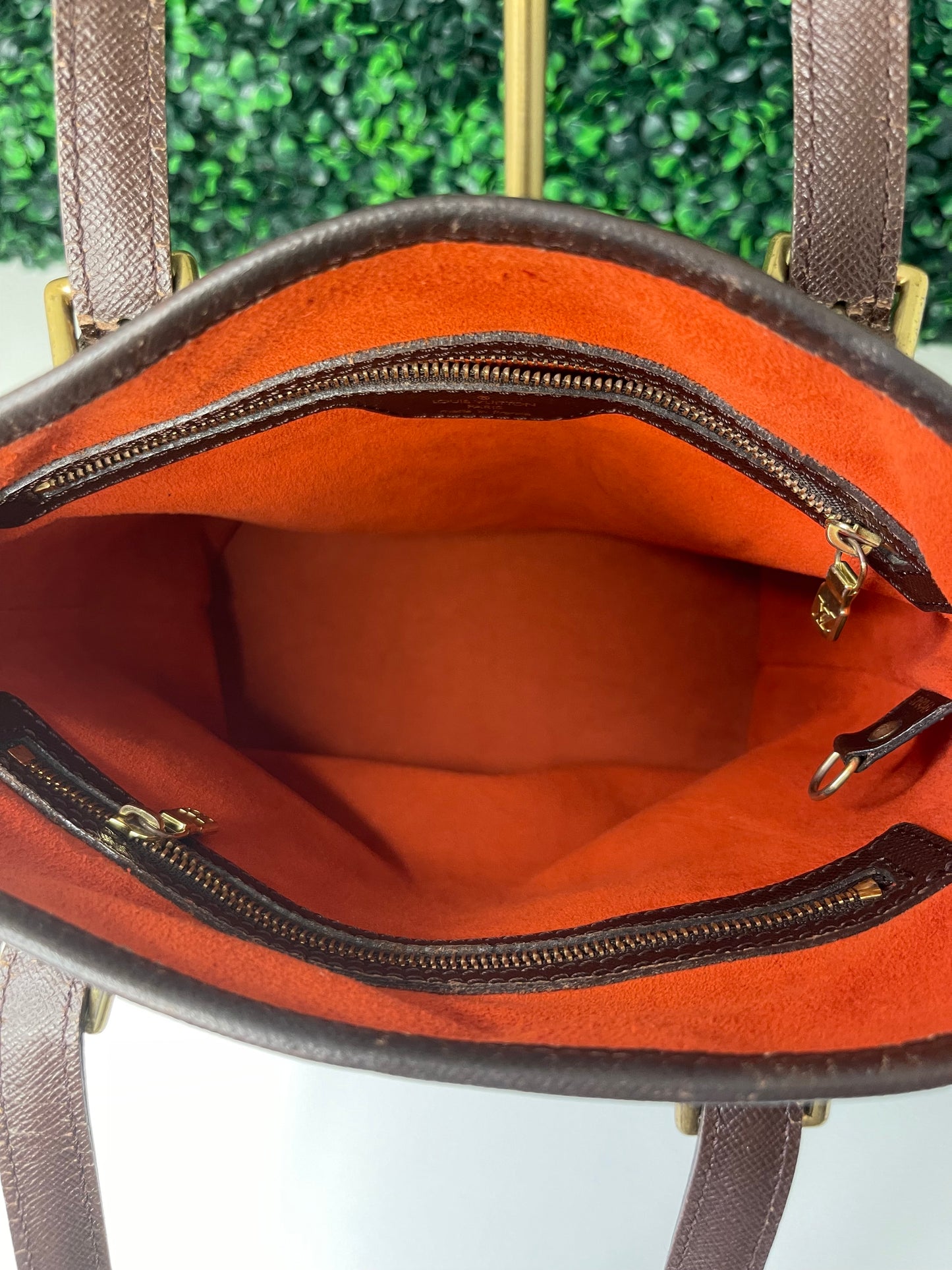 Louis Vuitton Marais Damier Ebene Bucket Bag