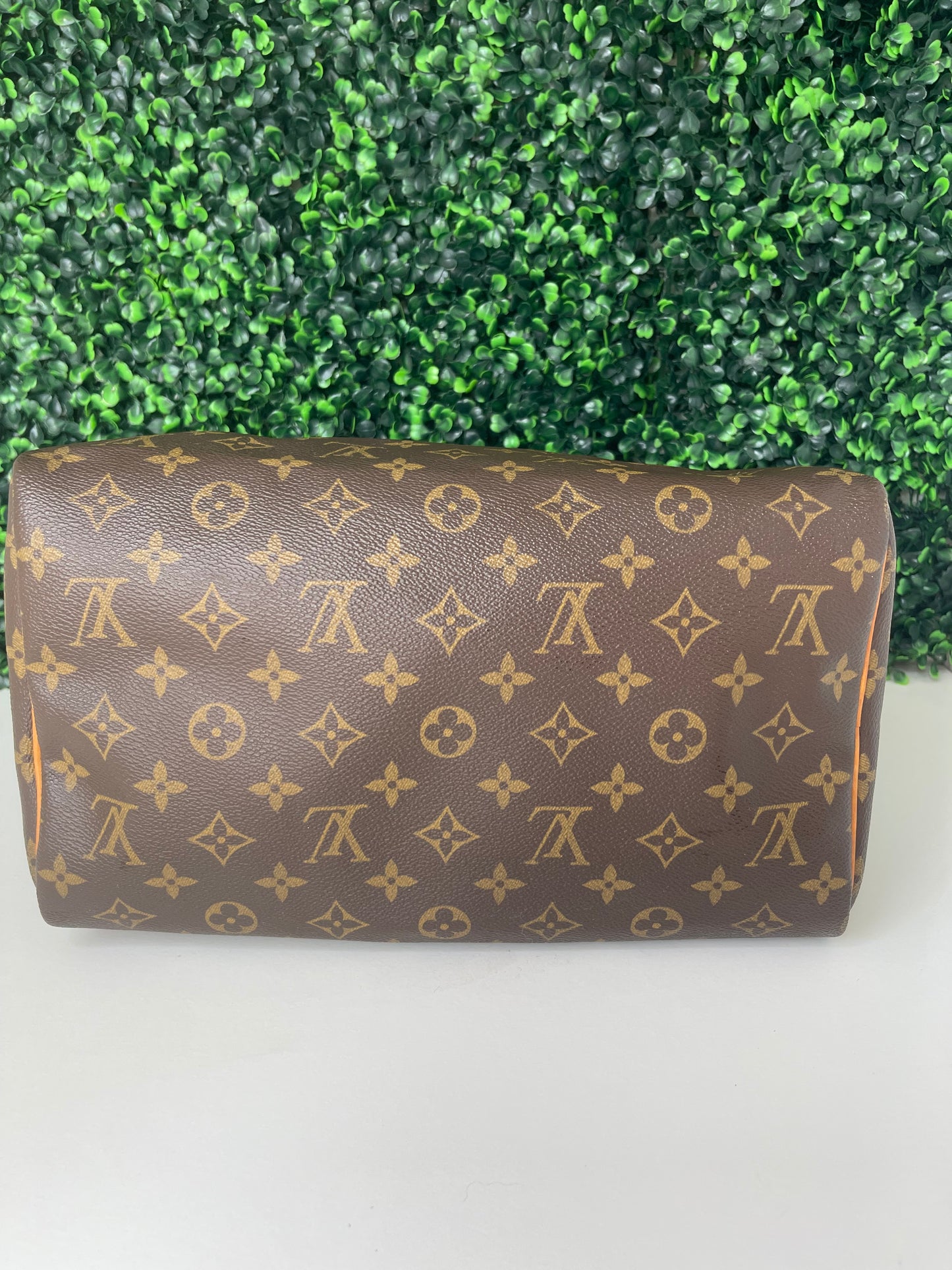 Deal 9: Preowned Louis Vuitton Monogram Speedy 30