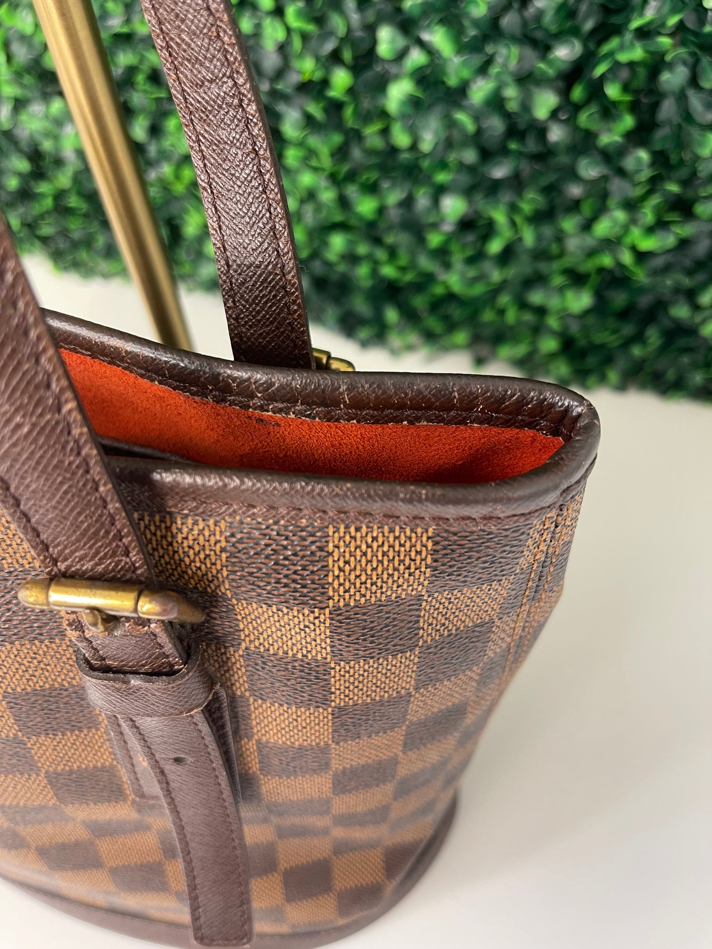 Louis Vuitton Marais Damier Ebene Bucket Bag