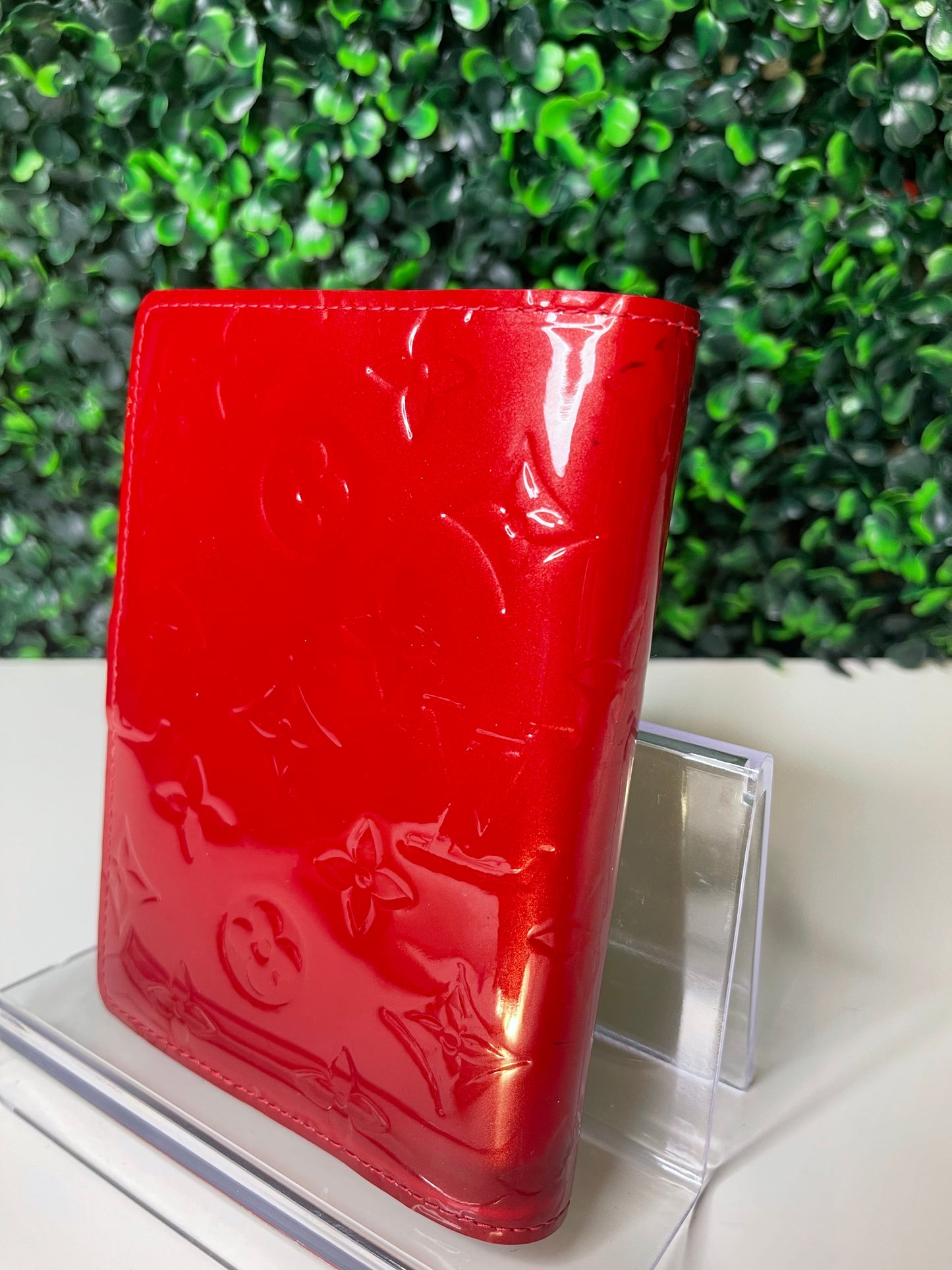 Louis Vuitton Red Vernis Agenda PM