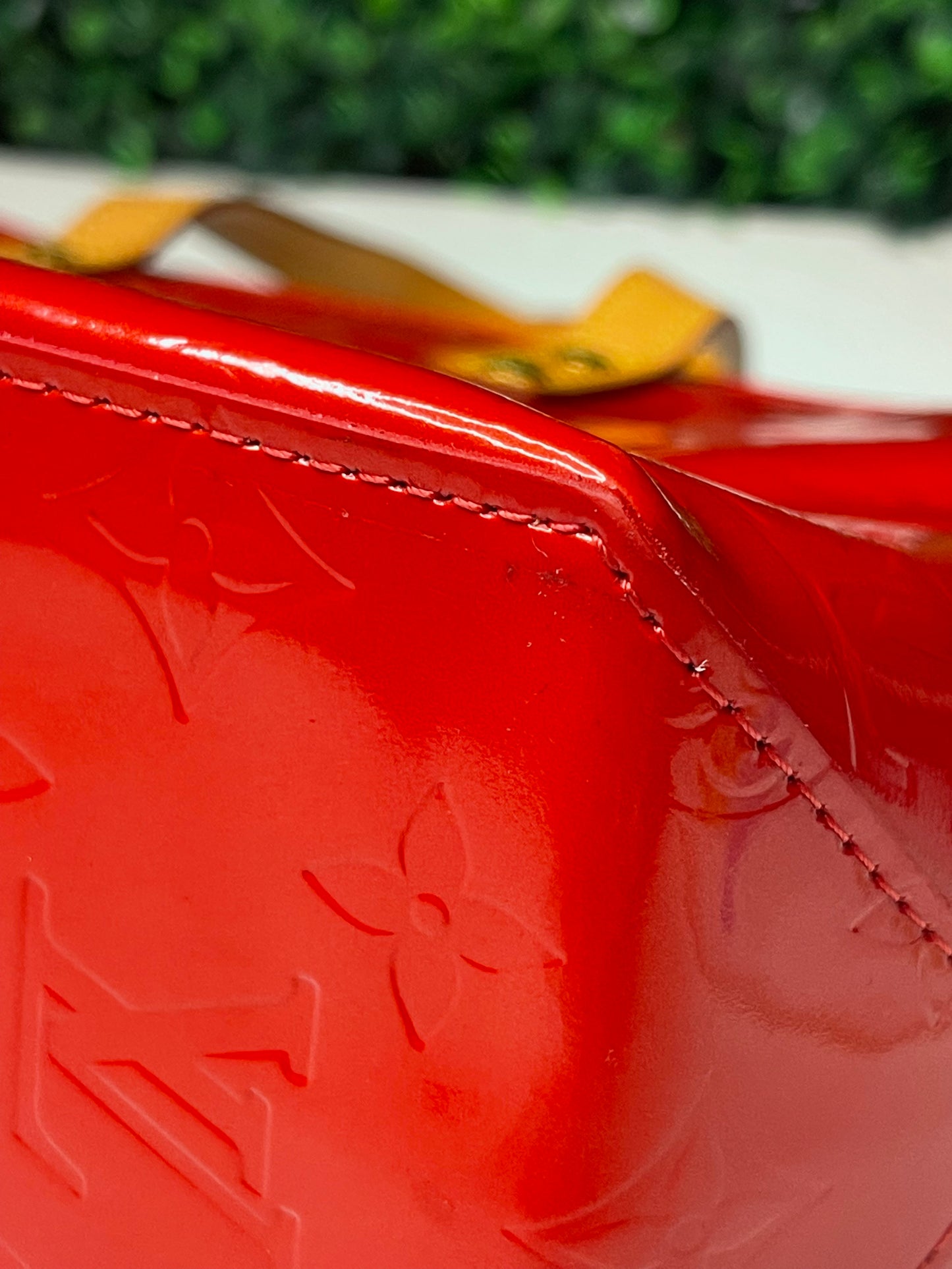 LV Vernis Reade PM Handbag