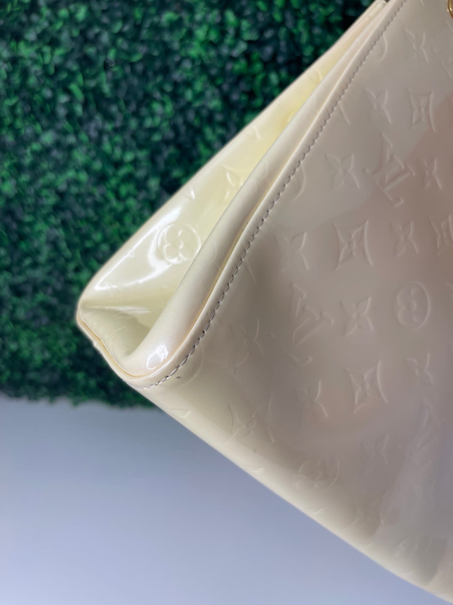 Louis Vuitton Maple Drive Pearl Vernis Handbag