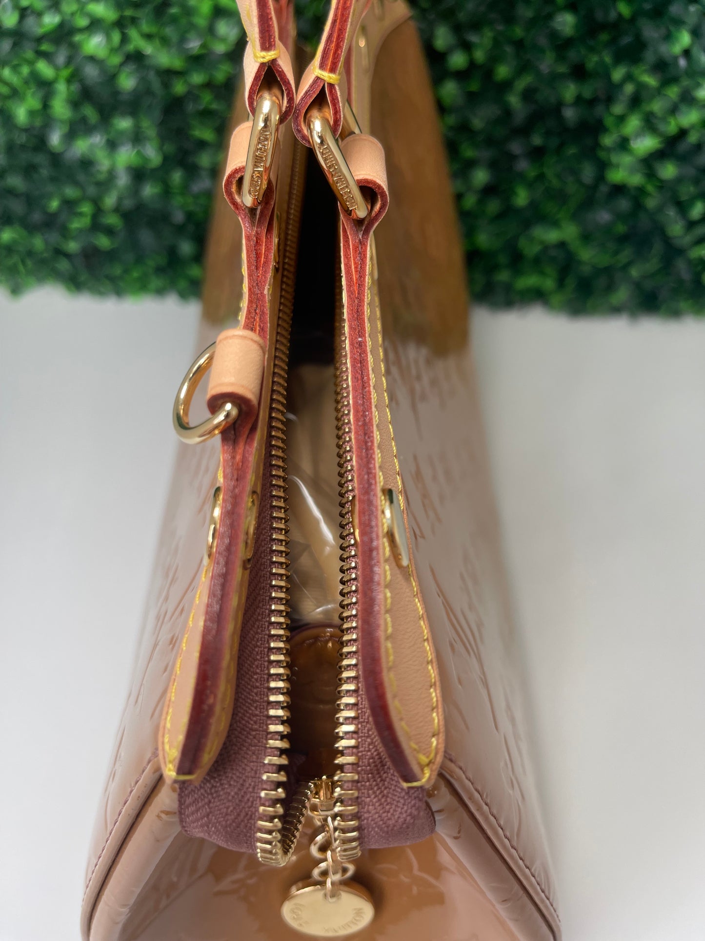 Preowned Louis Vuitton Monogram Vernis Brea MM 2-Way Handbag