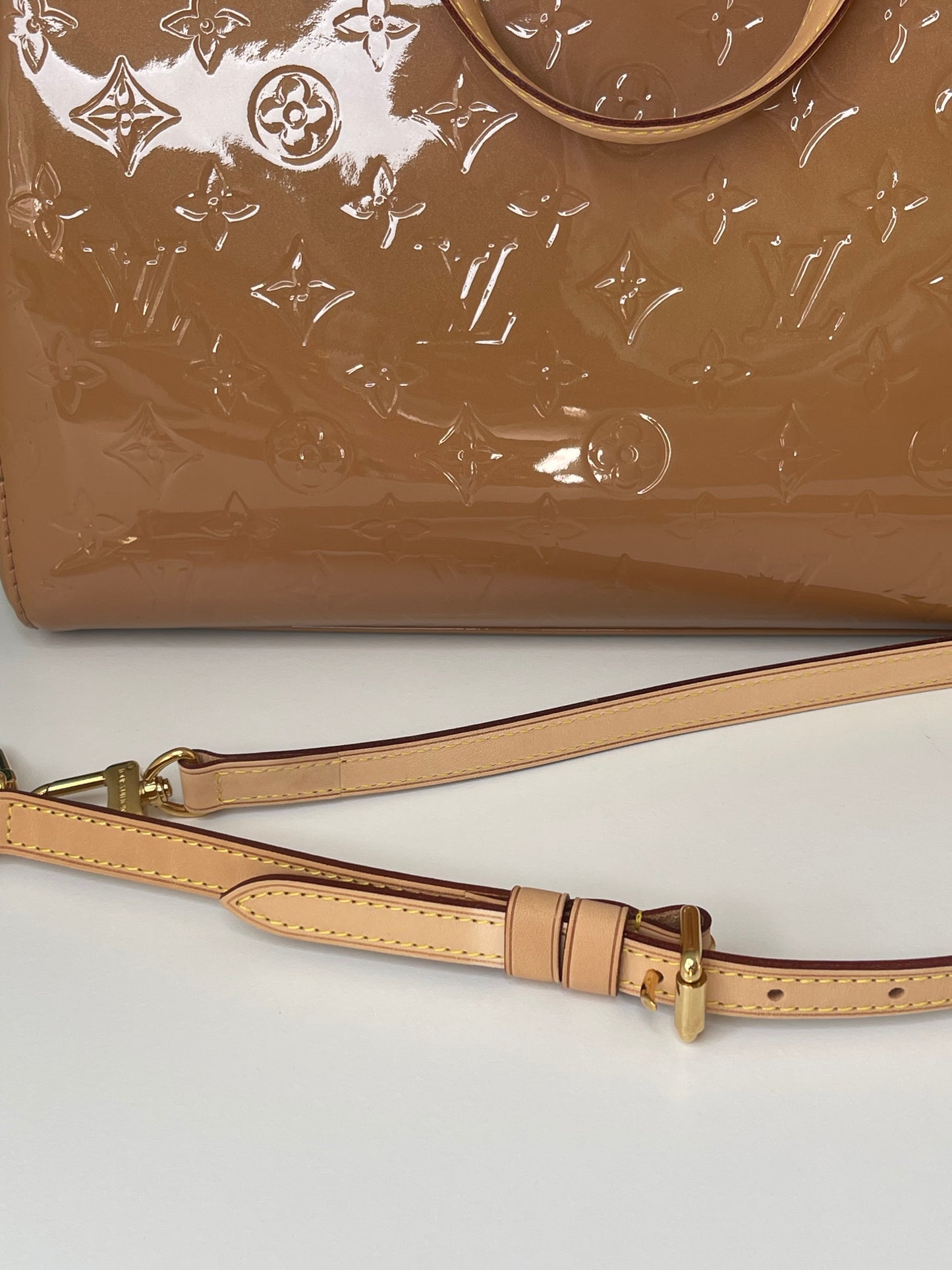 Preowned Louis Vuitton Monogram Vernis Brea MM 2-Way Handbag