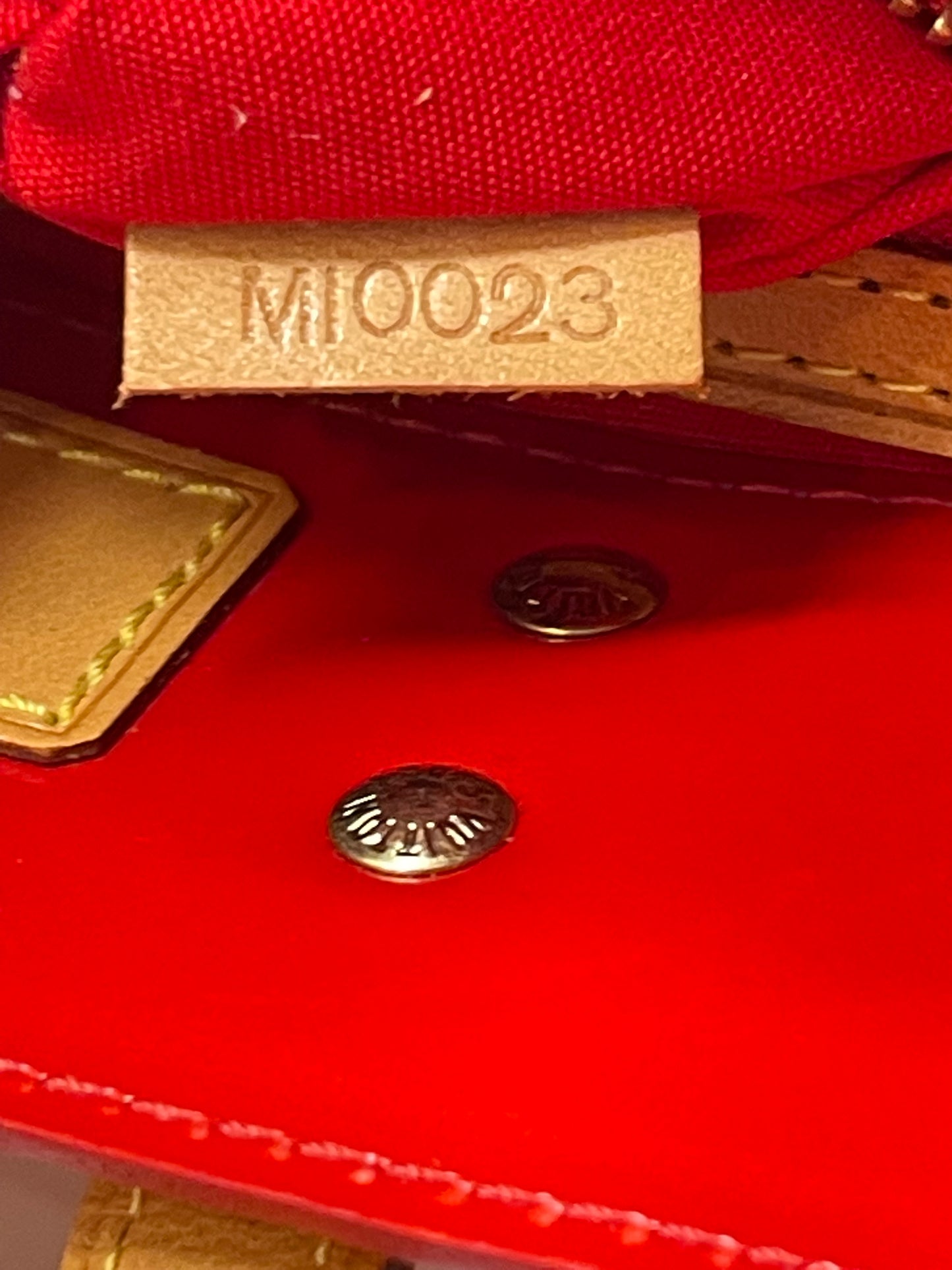 LV Vernis Reade PM Handbag