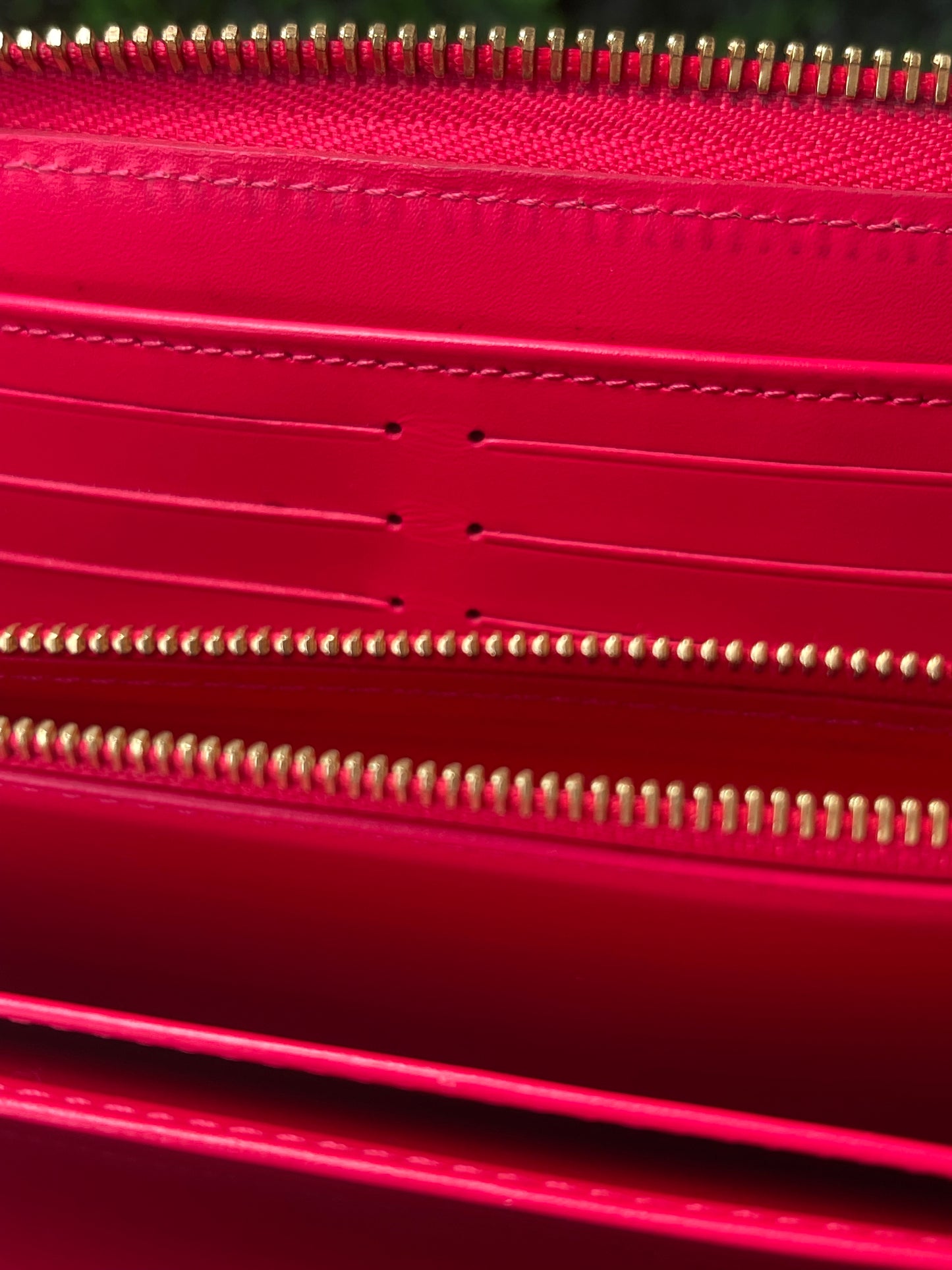 Preowned Louis Vuitton Hot Pink Rose Pop Vernis Zippy Long Wallet