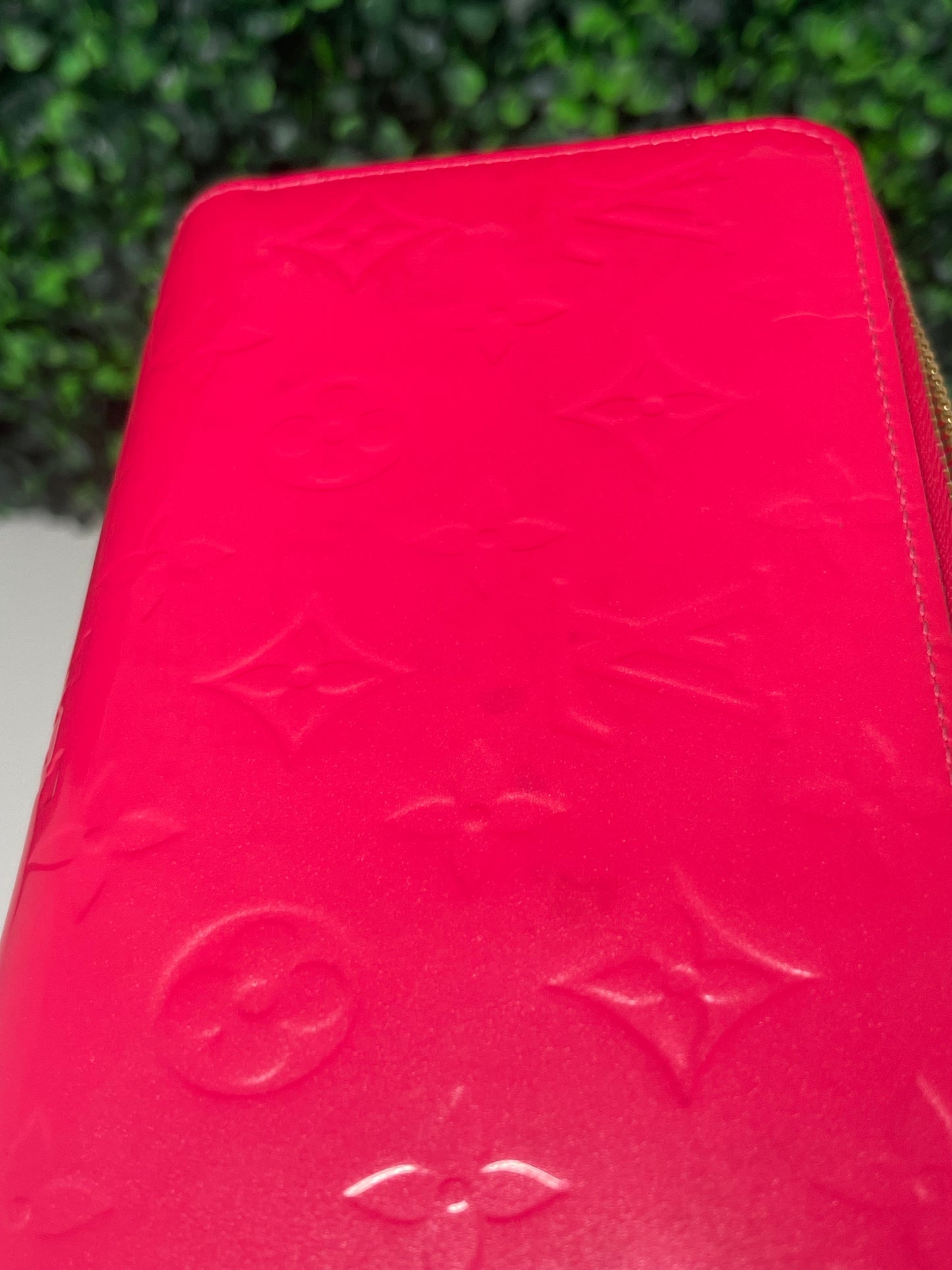 Preowned Louis Vuitton Hot Pink Rose Pop Vernis Zippy Long Wallet