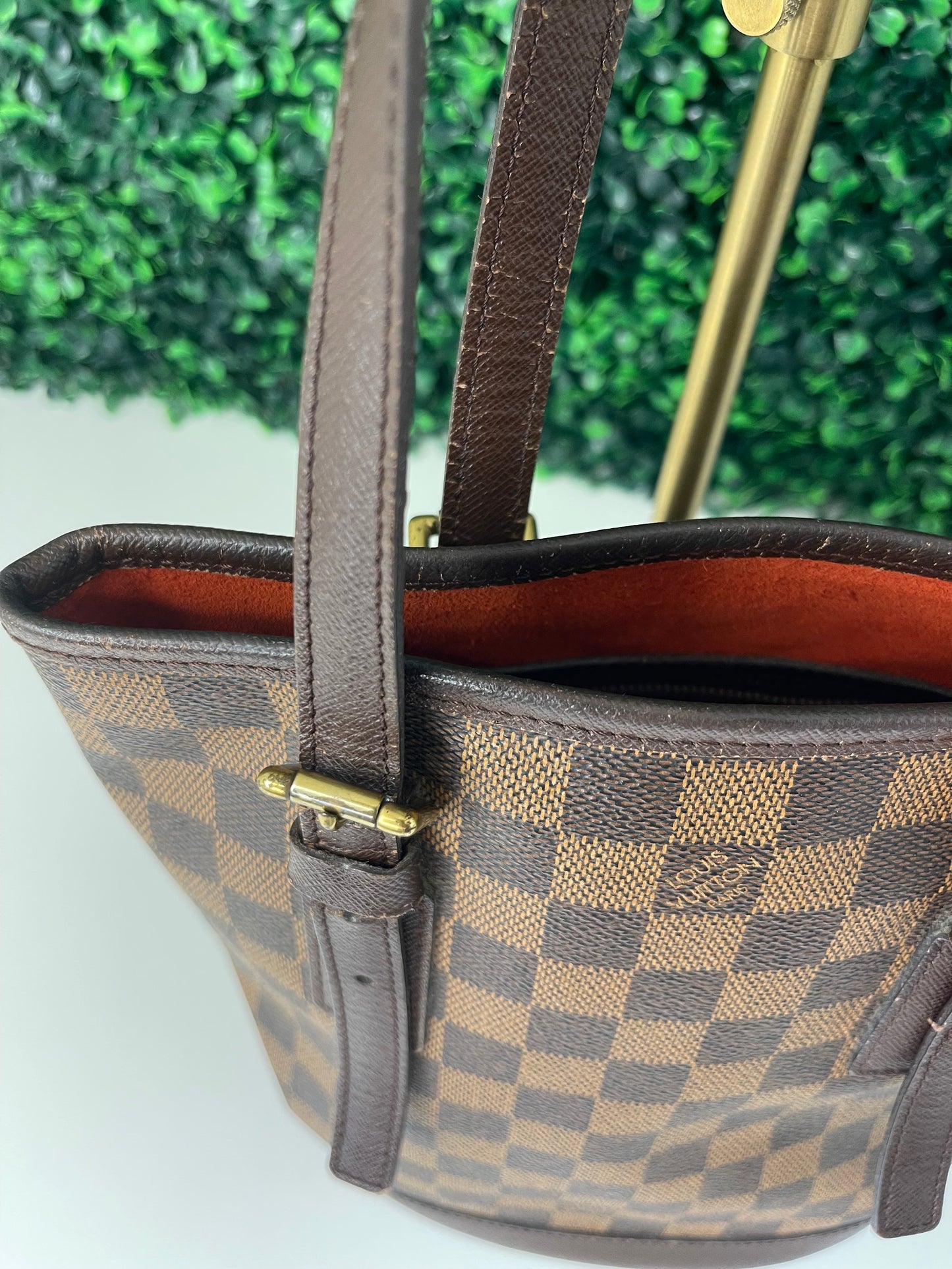 Louis Vuitton Marais Damier Ebene Bucket Bag