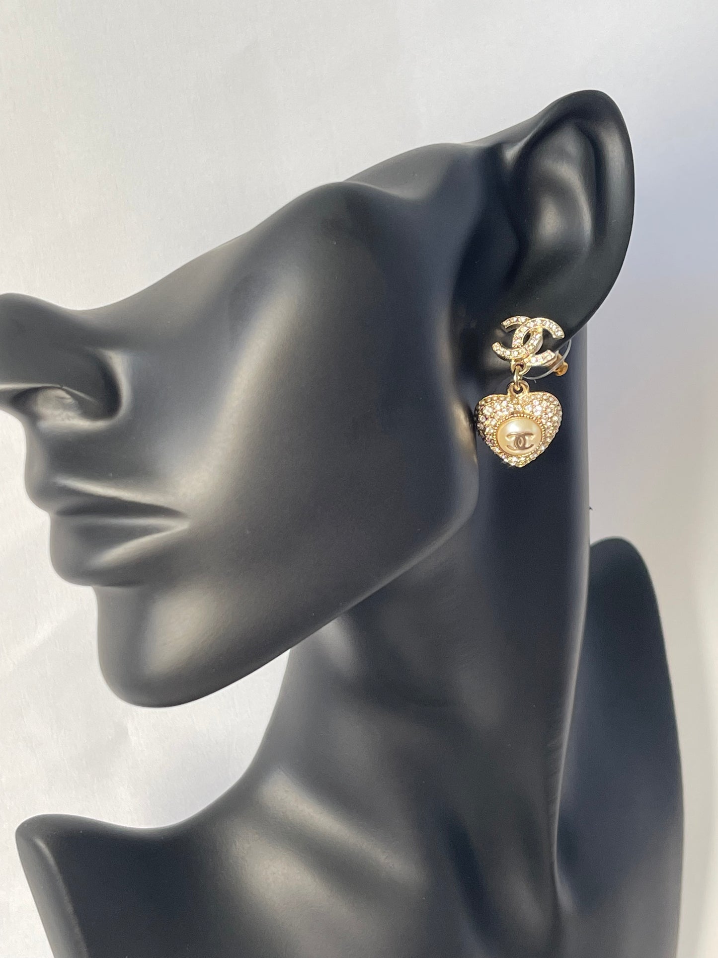 Heart Drop Earrings Gold Plated Rhinestone 