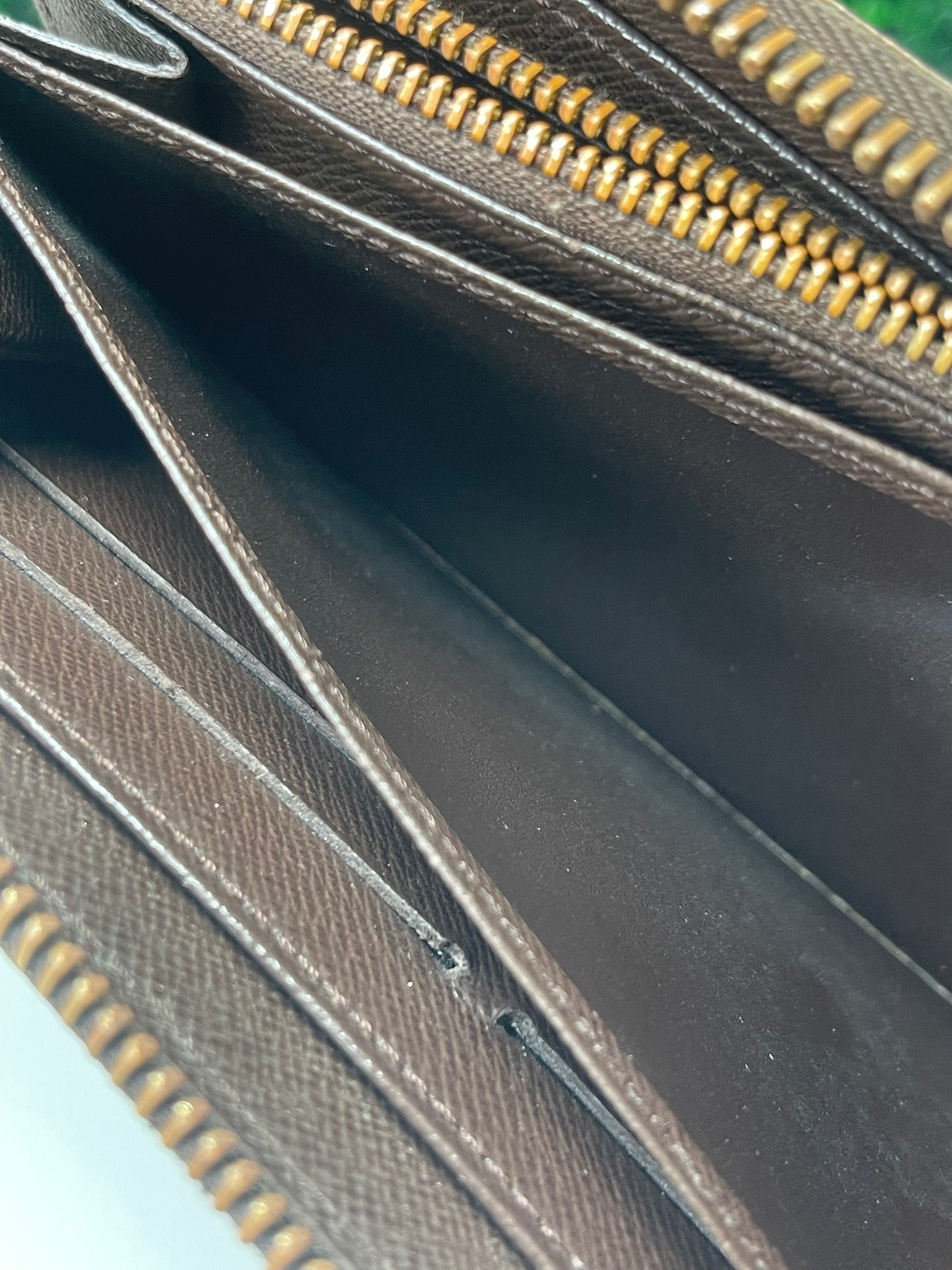 Final STEAL Deal 12: Preowned Louis Vuitton Damier Ebene Zippy Long Wallet