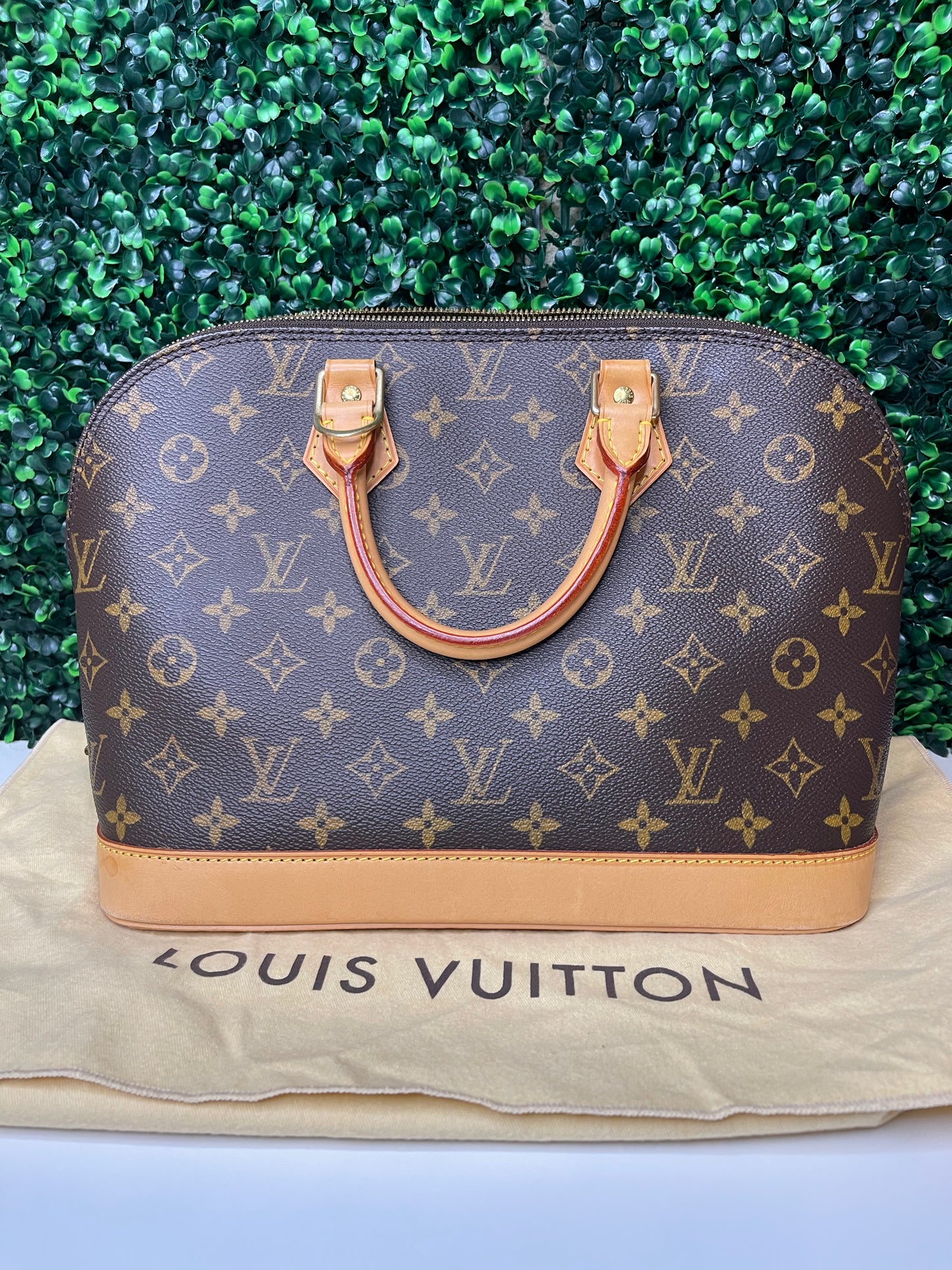 Louis Vuitton Monogram Alma PM