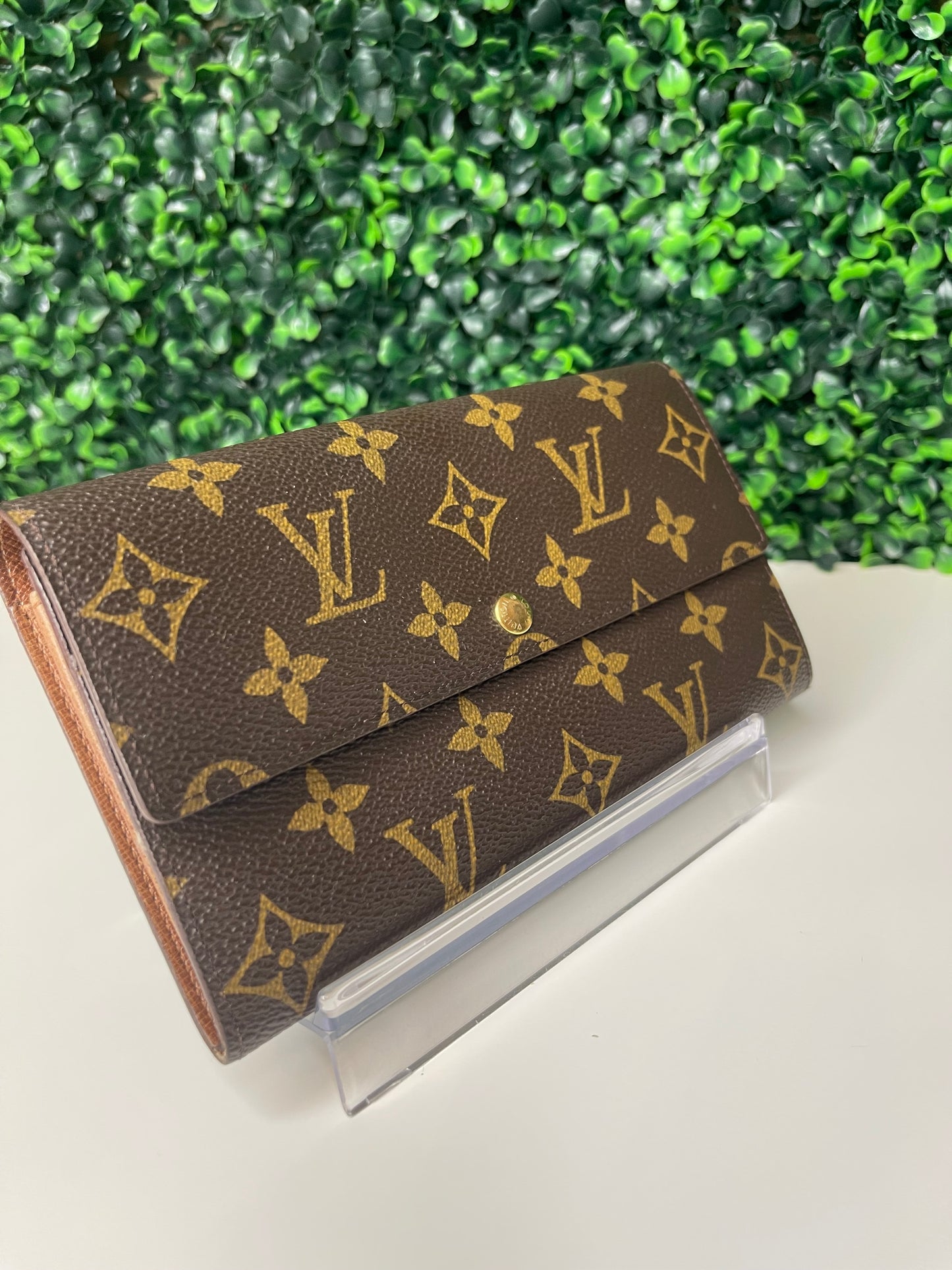 Monogram Portefeiulle Sarah Long Bifold Wallet