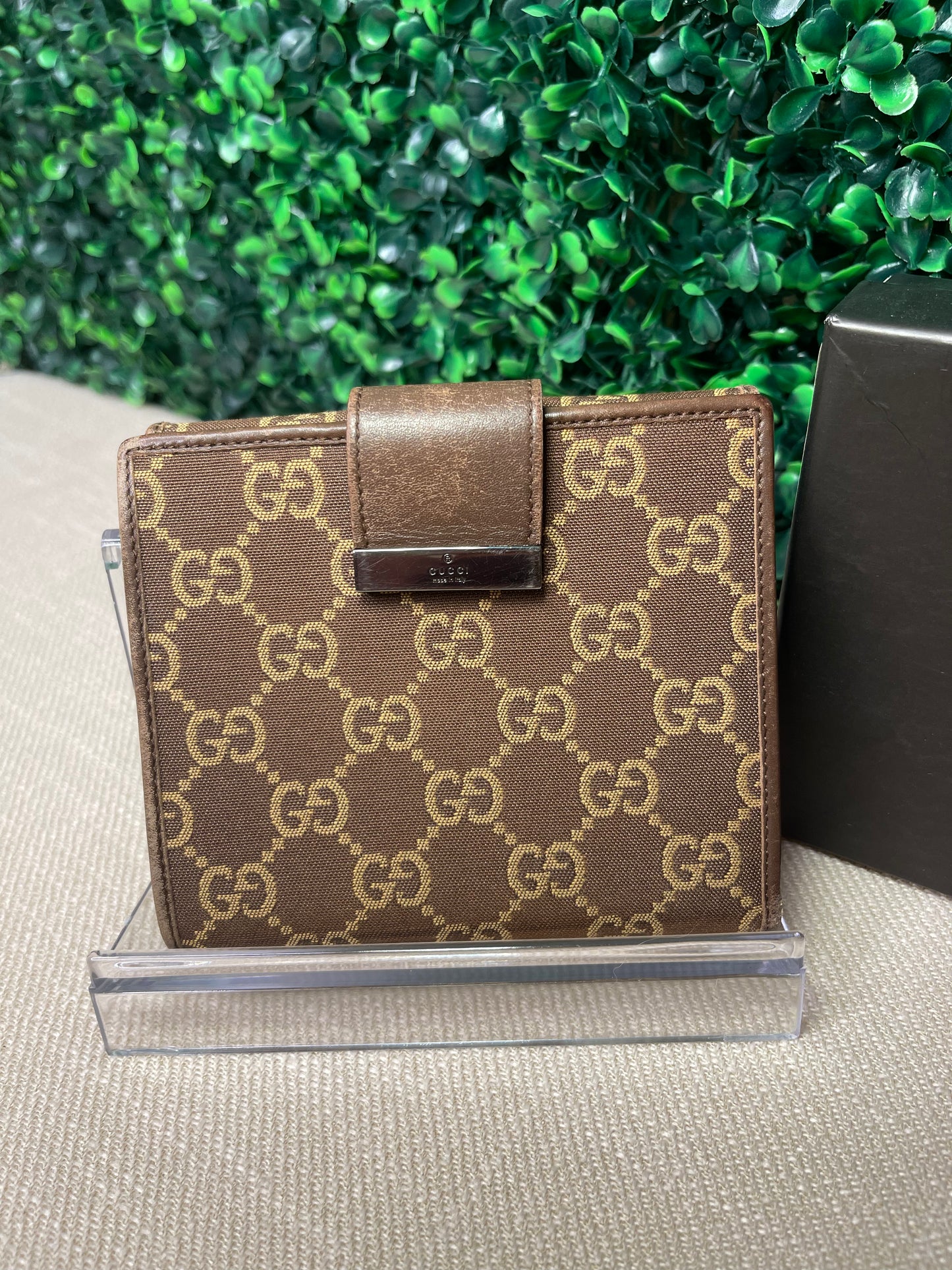Gucci GG Bi-fold Wallet