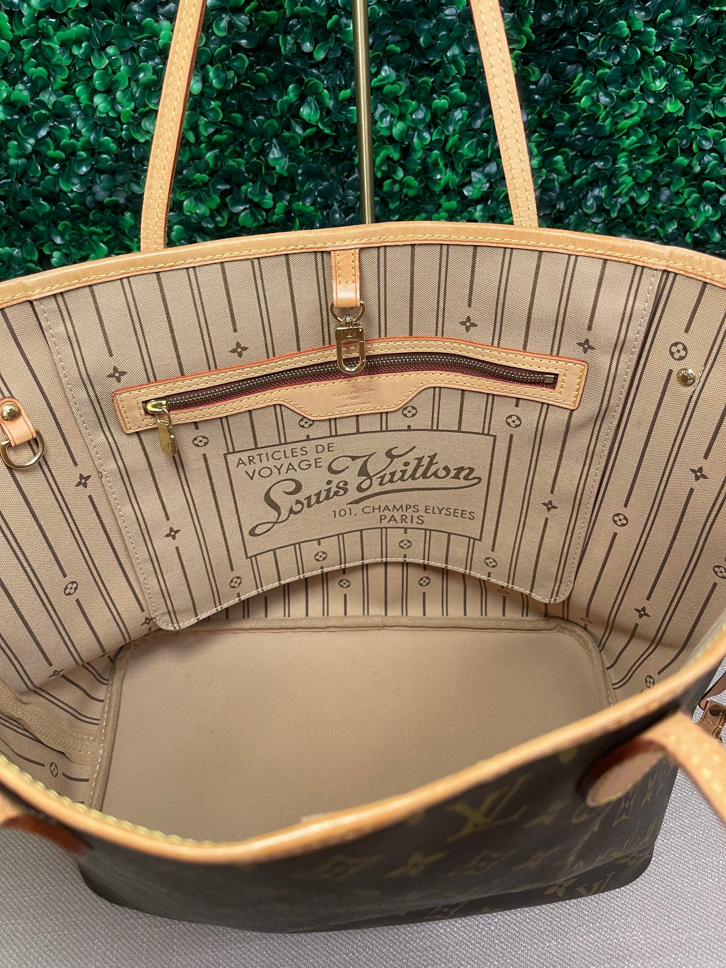 Louis Vuitton Monogram Neverfull MM