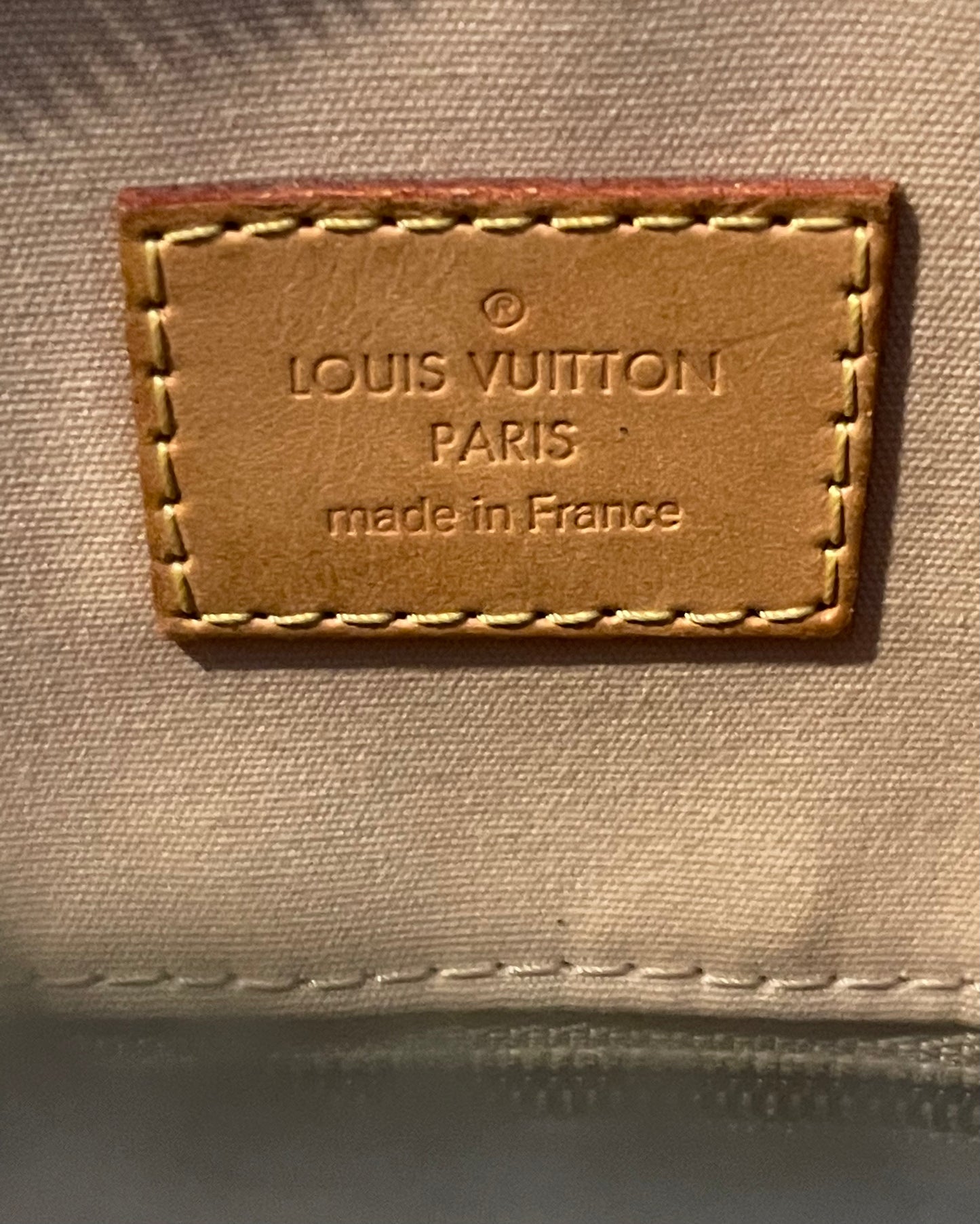Louis Vuitton Beige/Black Vernis Lockit Handbag