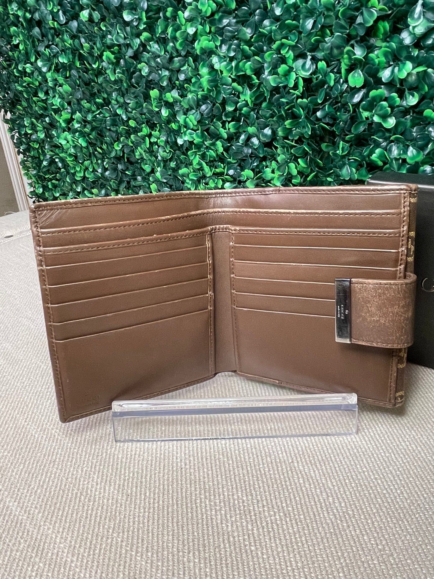 Gucci GG Bi-fold Wallet