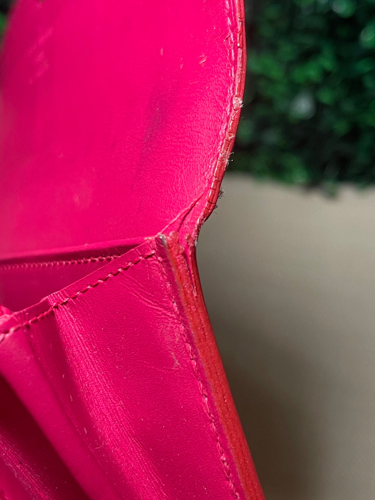 Louis Vuitton Pink Vernis Sarah Long Wallet