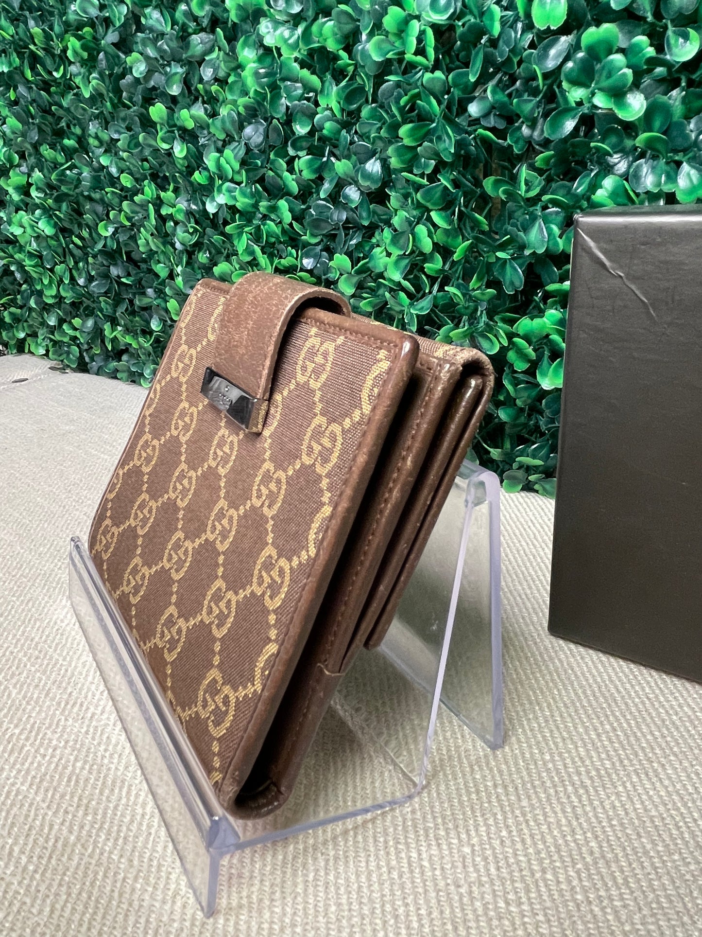 Gucci GG Bi-fold Wallet