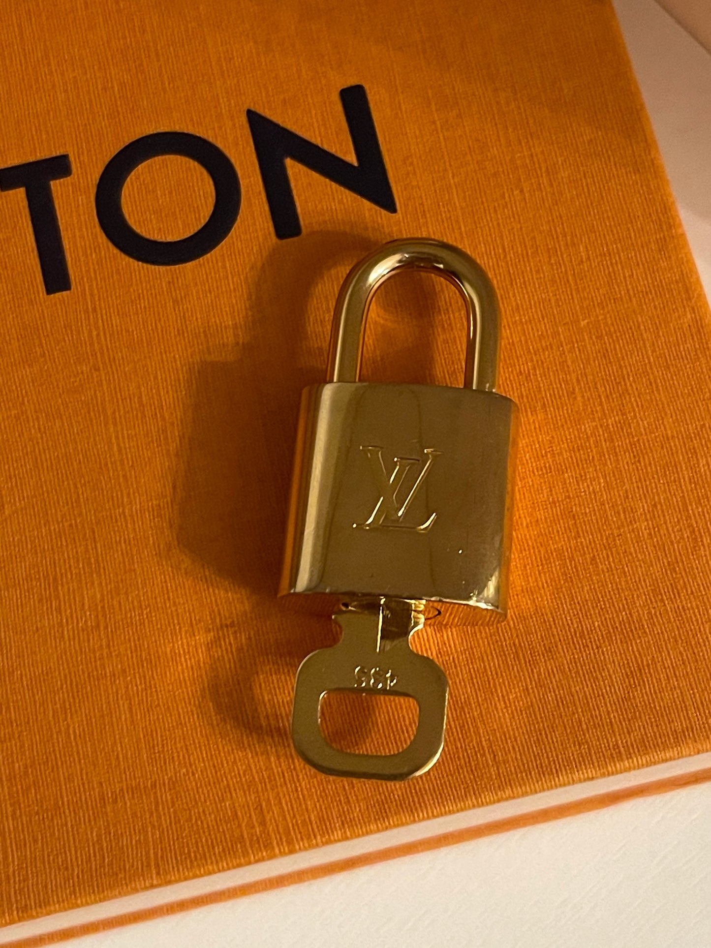 Louis Vuitton Padlock & Key #435