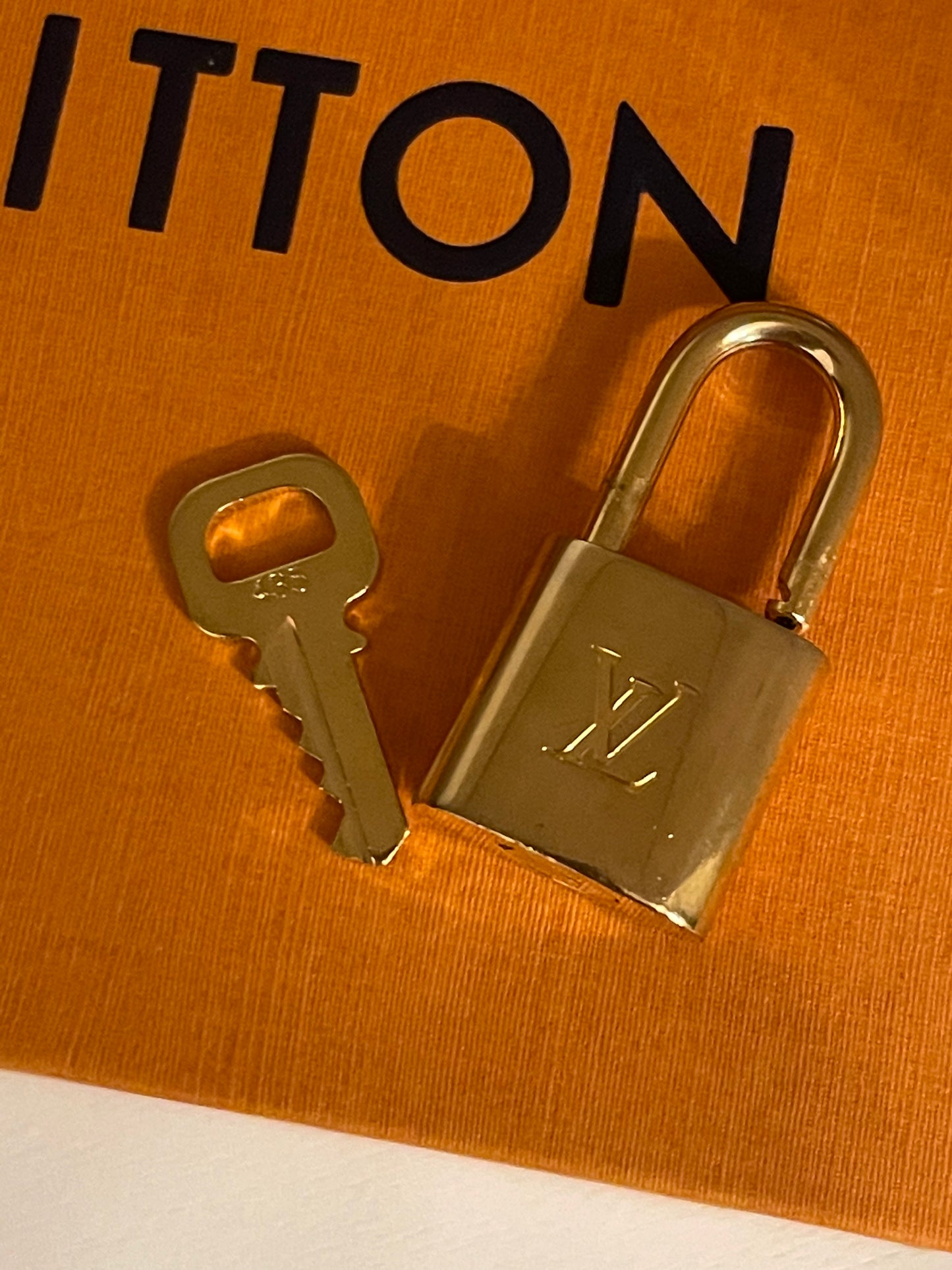 Louis Vuitton Padlock & Key #435