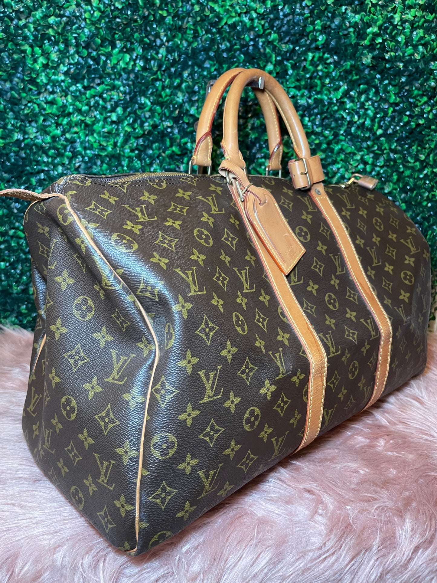Louis Vuitton Monogram Keepall 50