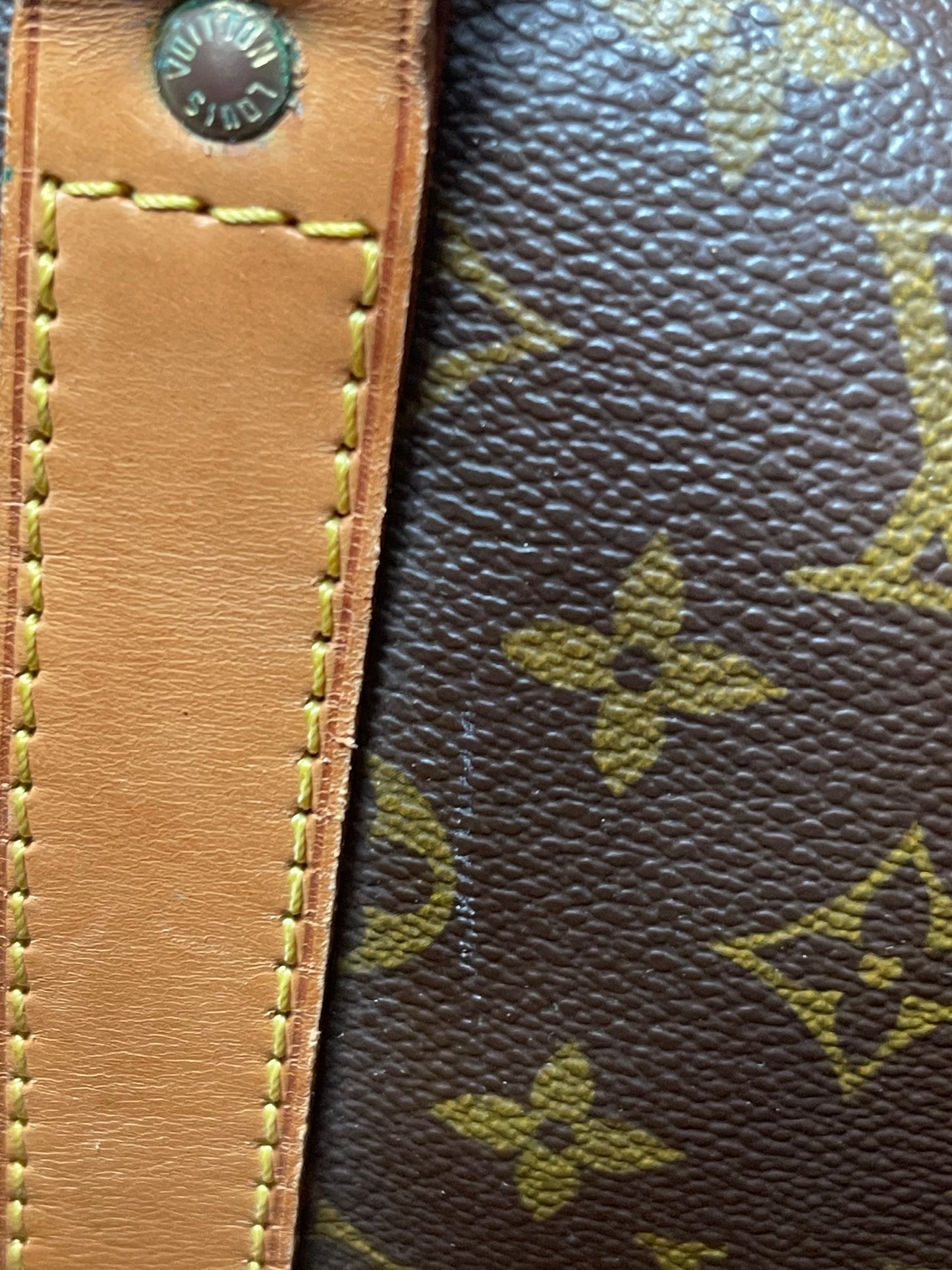 Louis Vuitton Monogram Keepall 50