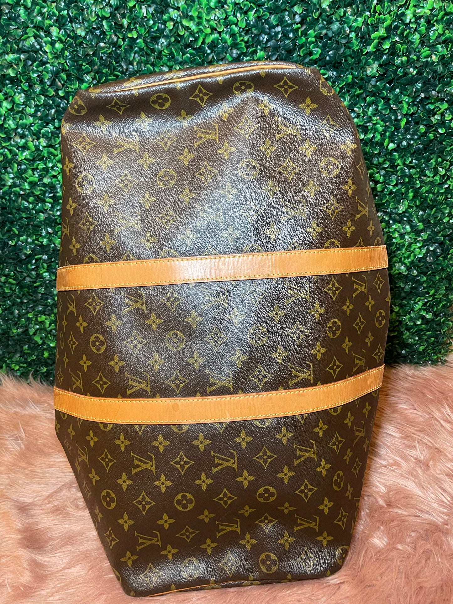 Louis Vuitton Monogram Keepall 50