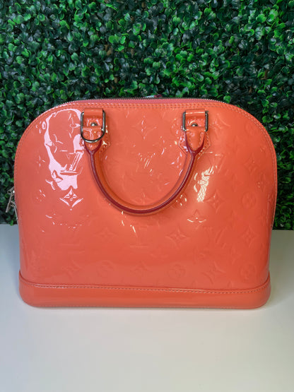 Preowned Louis Vuitton Rose Litchi Vernis Alma PM