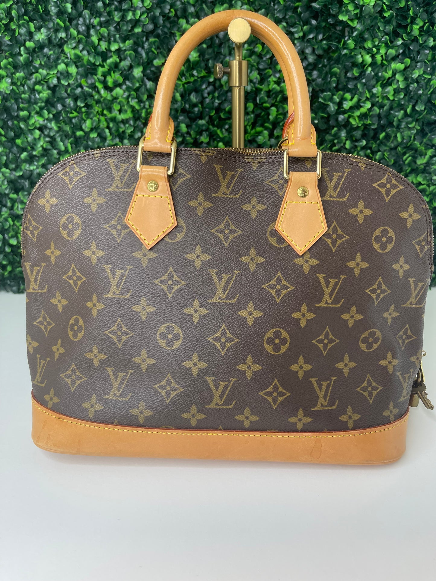 Louis Vuitton Monogram Alma PM