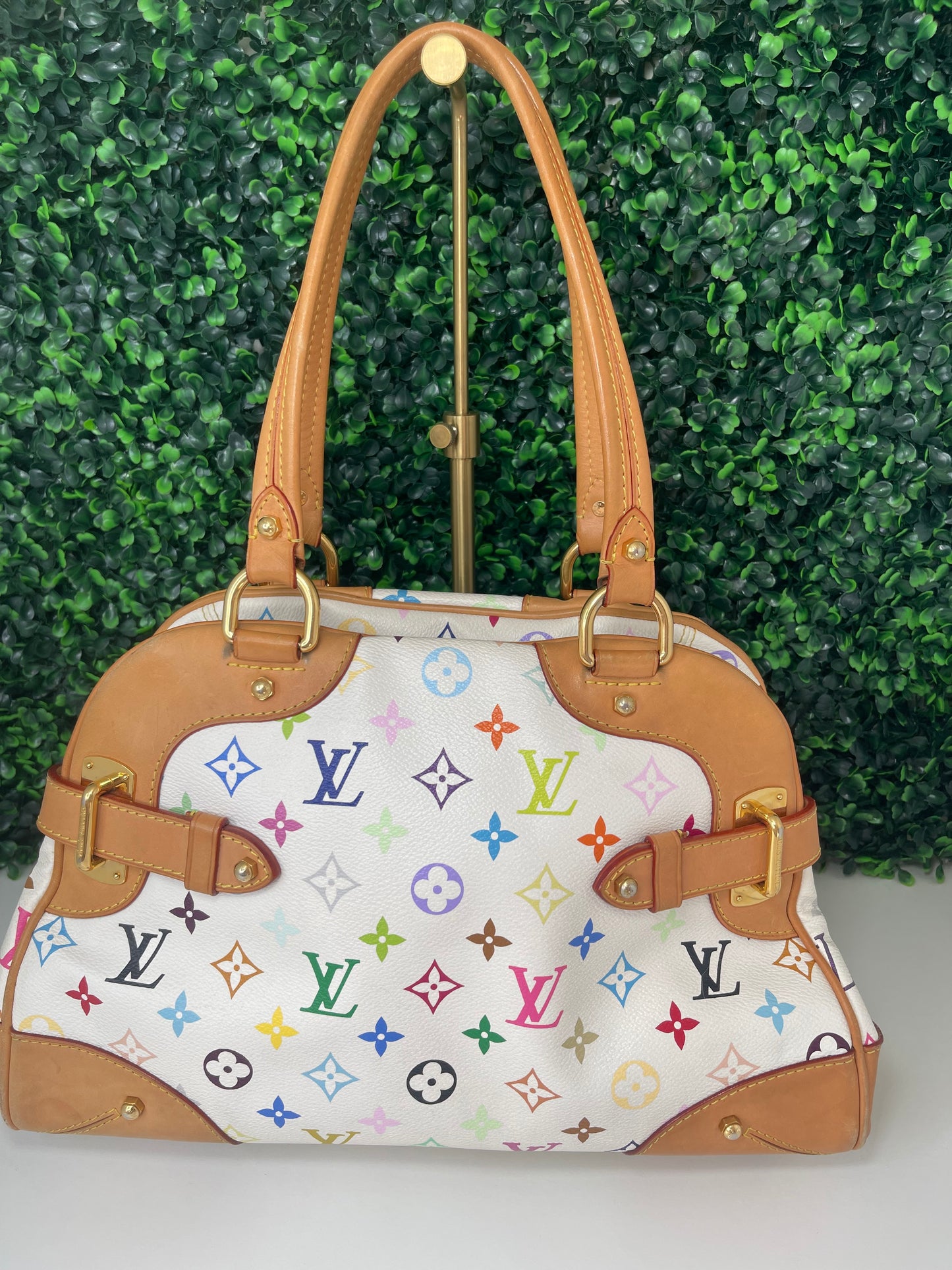 Preowned Louis Vuitton Multicolor Claudia White