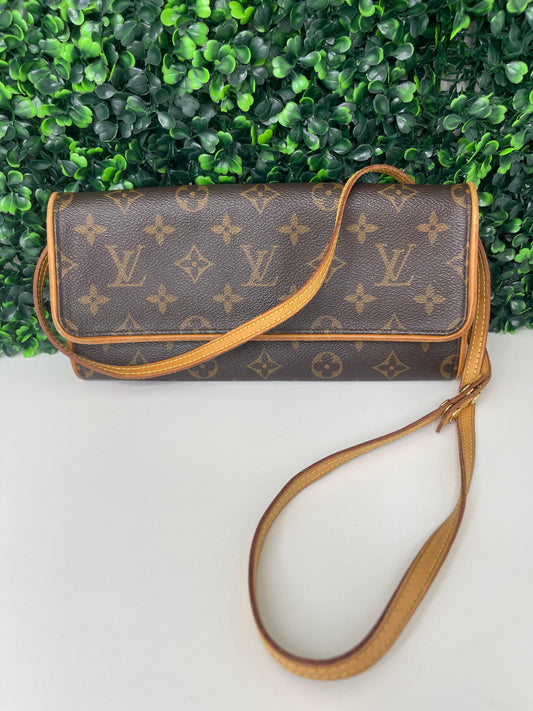 Preowned Louis Vuitton Monogram Twin Pochette GM Shoulder Bag