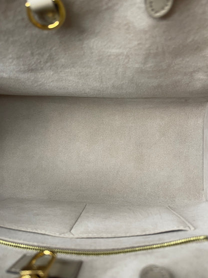 Preowned Louis Vuitton OnTheGo MM Dove/Cream