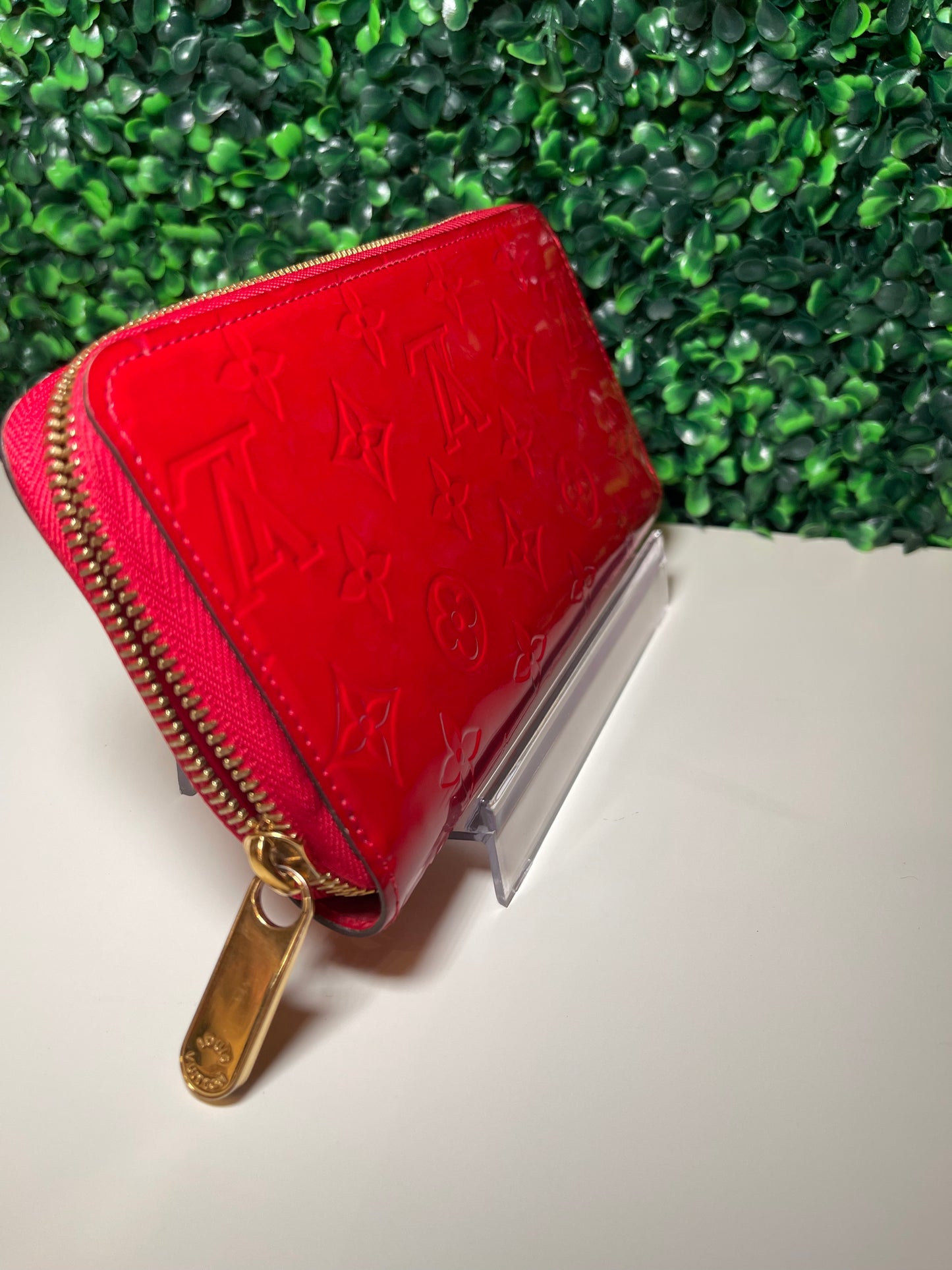 LV Red Vernis Zippy Long Wallet