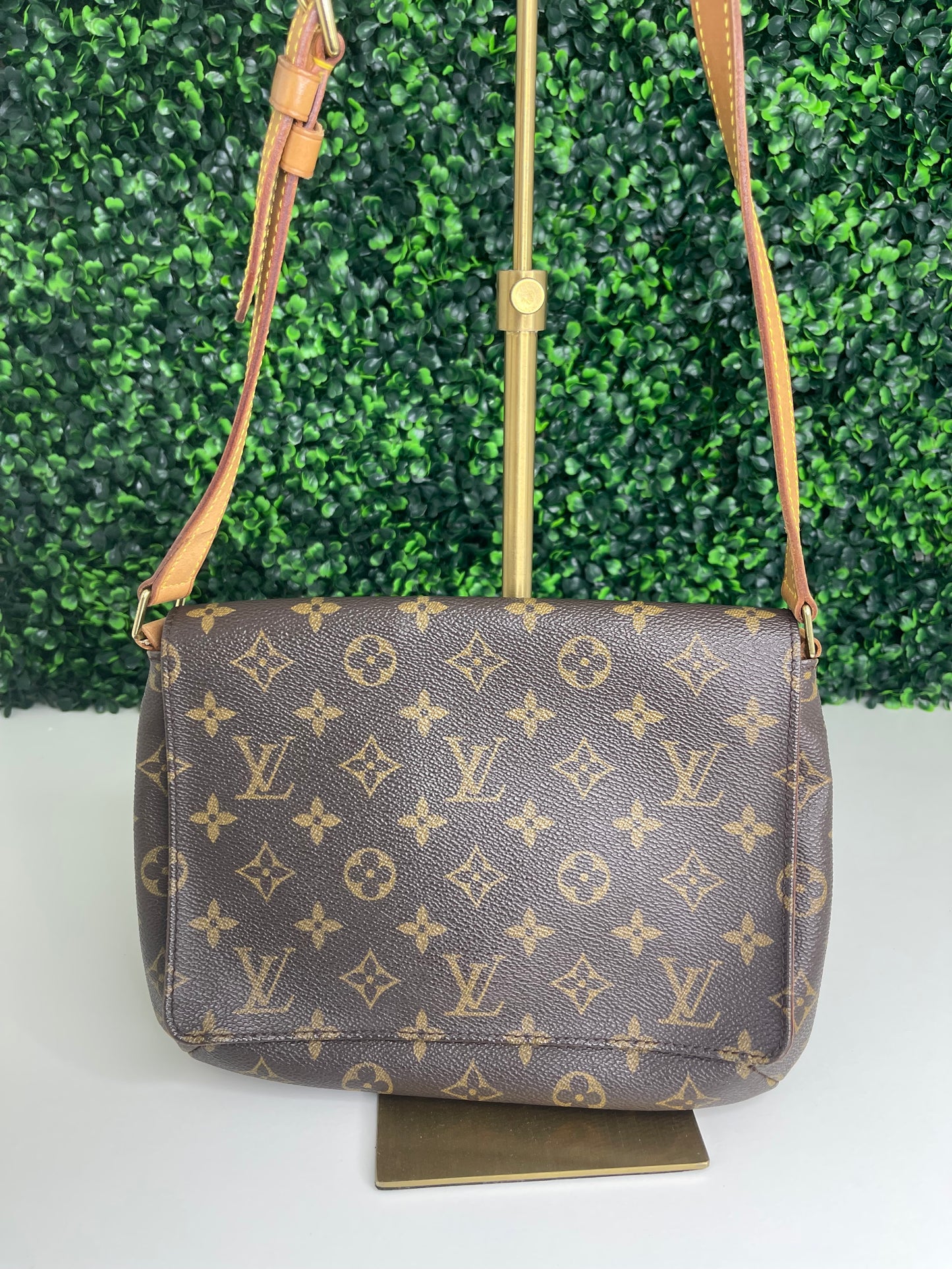 Louis Vuitton Musette Tango Handbag Monogram Canvas