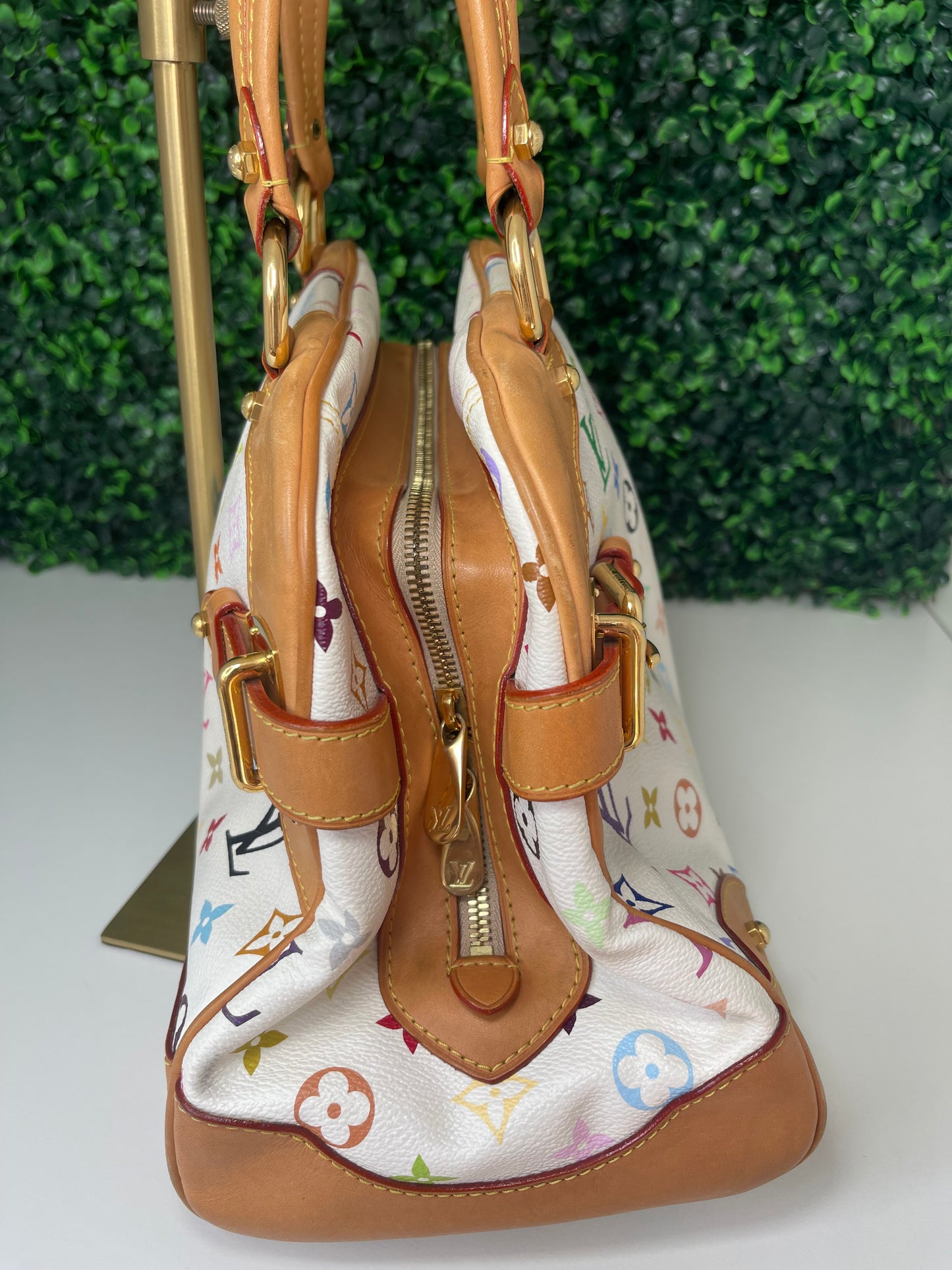 Preowned Louis Vuitton Multicolor Claudia White