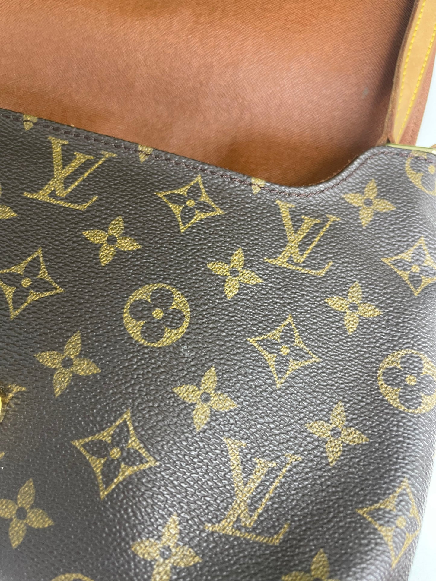 Louis Vuitton Musette Tango Handbag Monogram Canvas